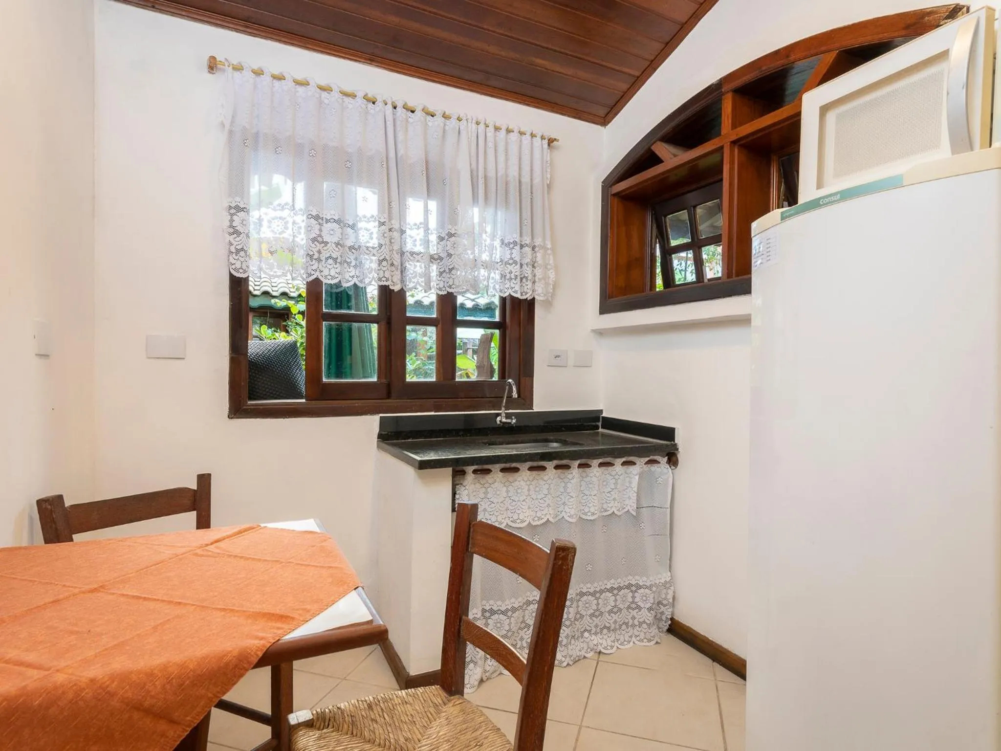 Kitchen or kitchenette in Pousada Atiaia