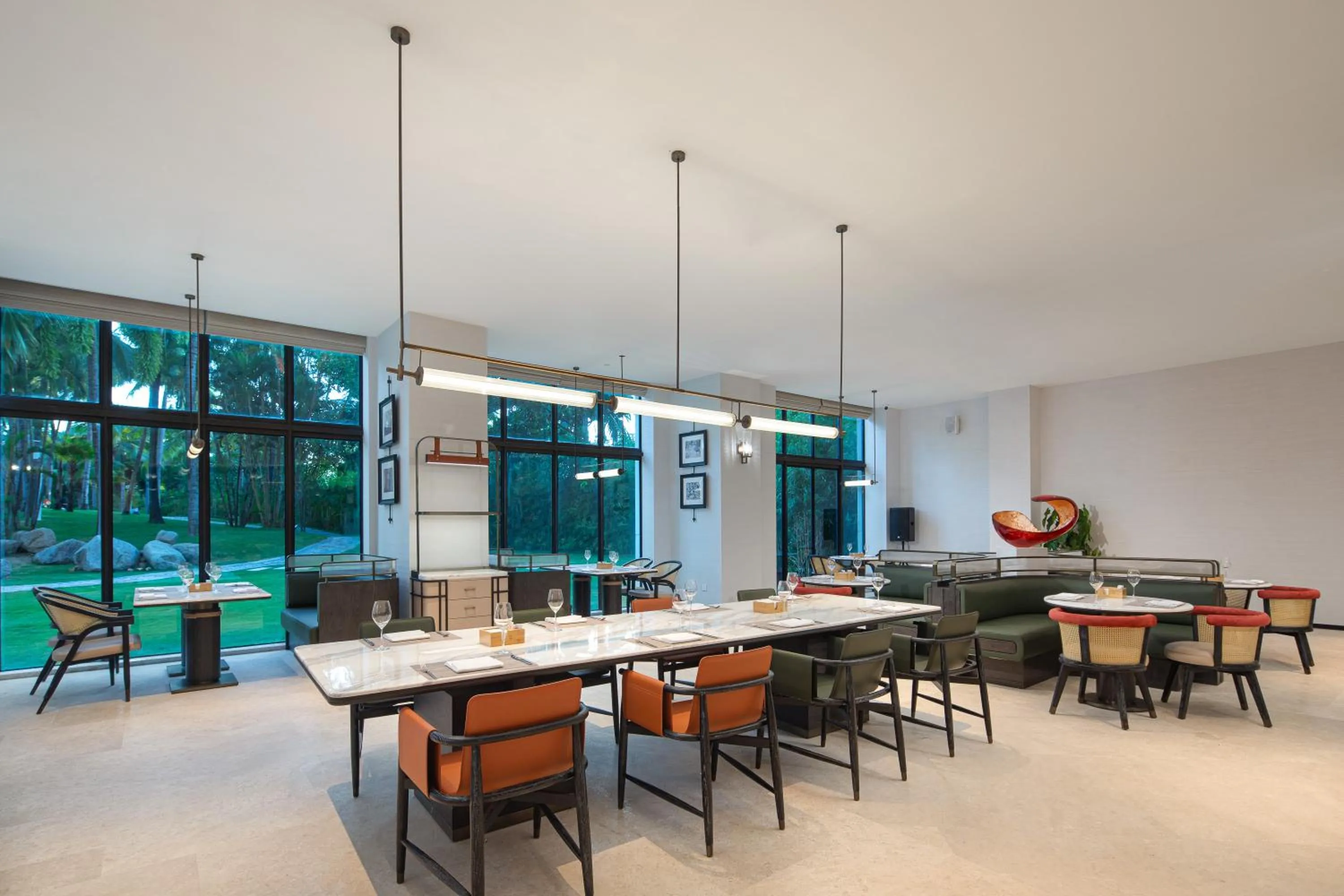 Restaurant/places to eat in Holiday Inn Resort Sanya Bay by IHG