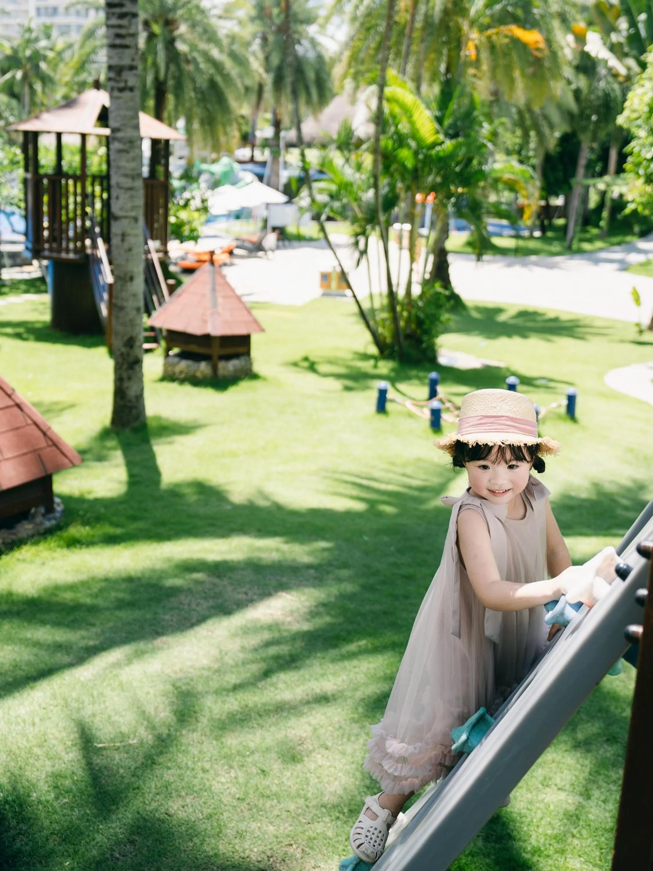 Children play ground in Holiday Inn Resort Sanya Bay by IHG