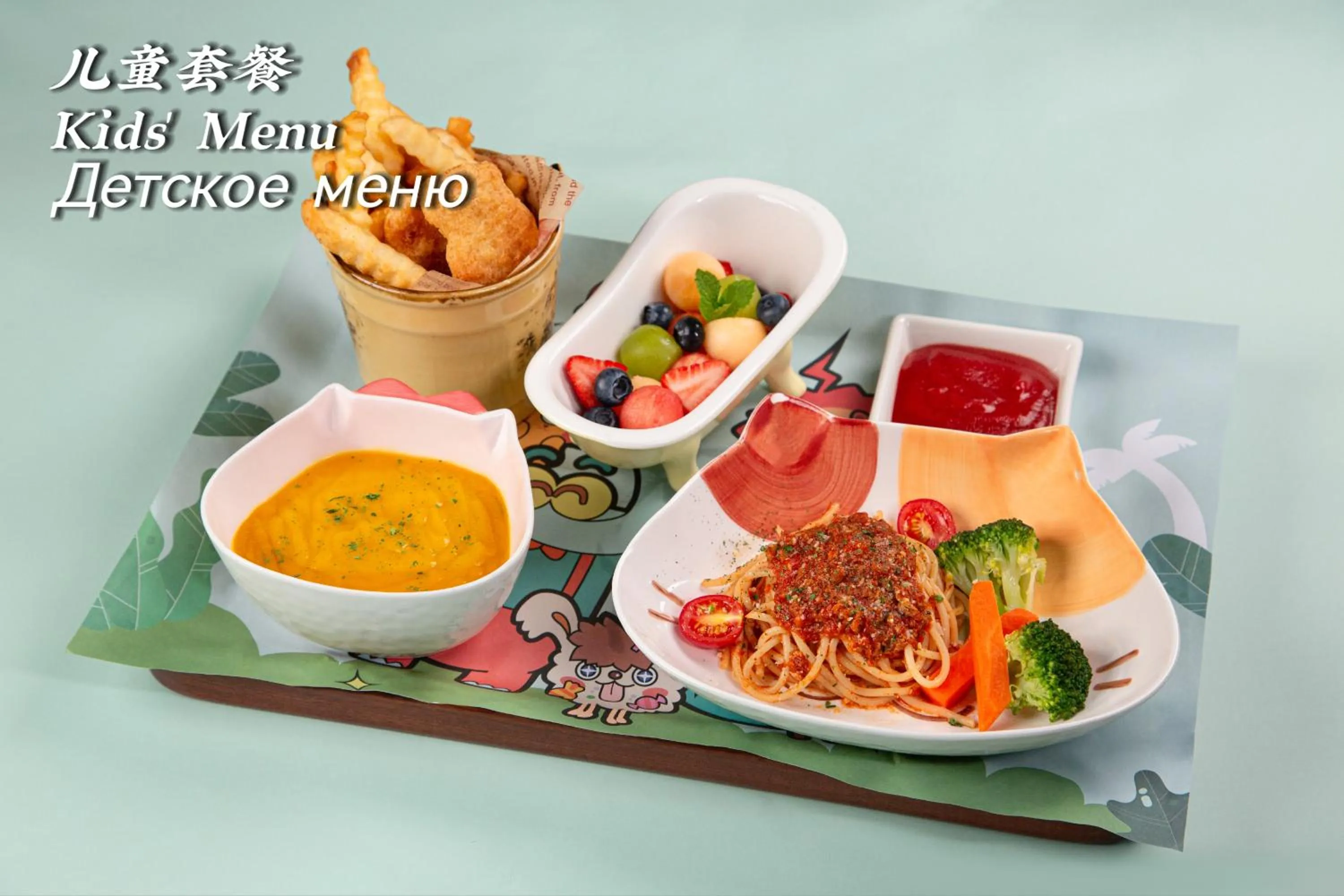 Food and drinks in Holiday Inn Resort Sanya Bay by IHG