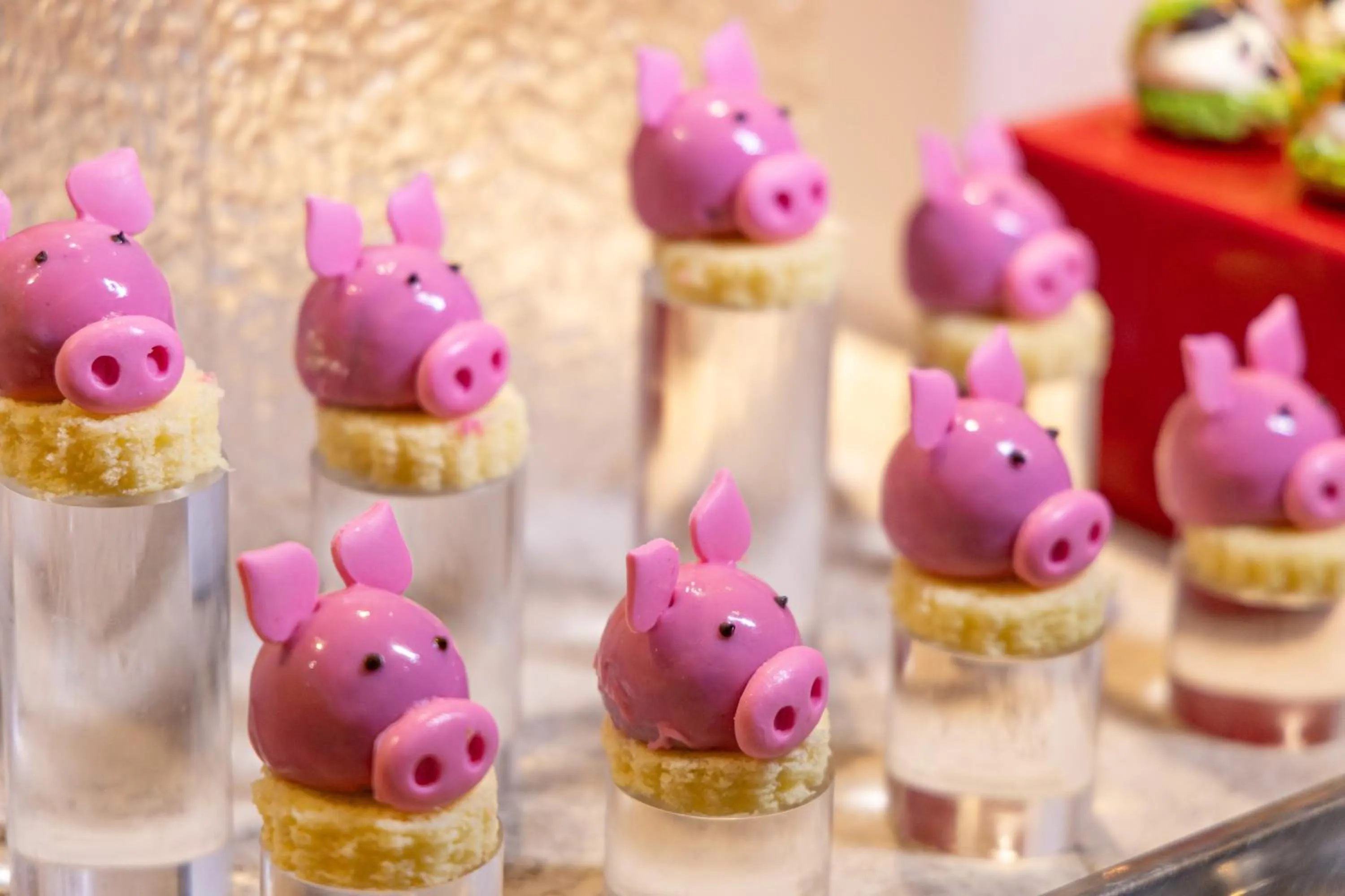 Food and drinks in Holiday Inn Resort Sanya Bay by IHG