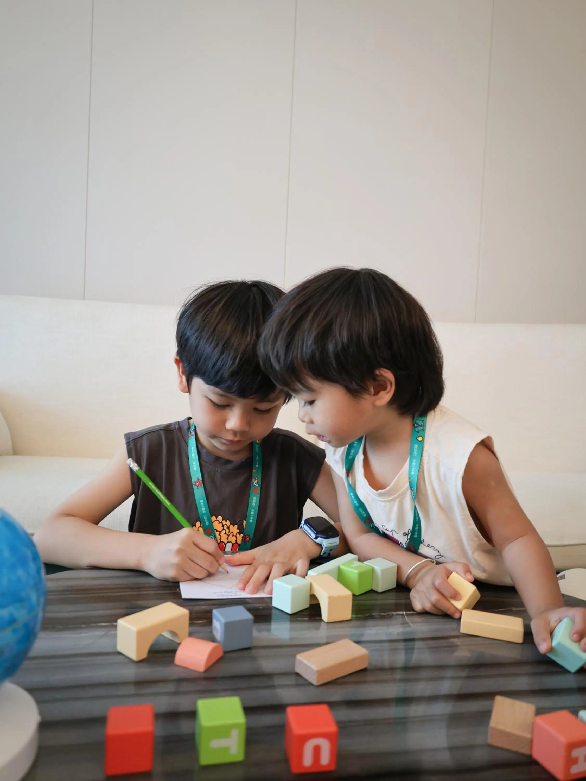 children in Holiday Inn Resort Sanya Bay by IHG