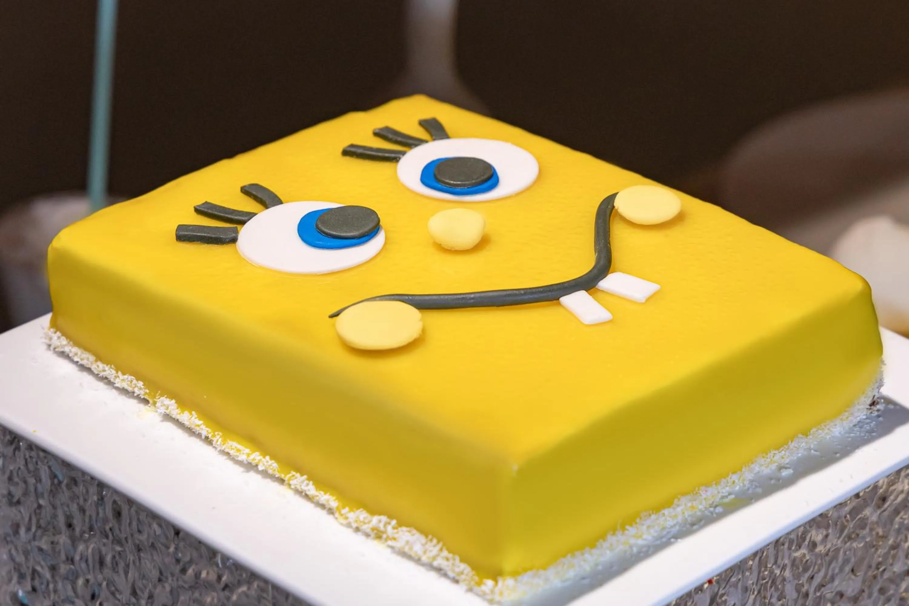 Food and drinks in Holiday Inn Resort Sanya Bay by IHG