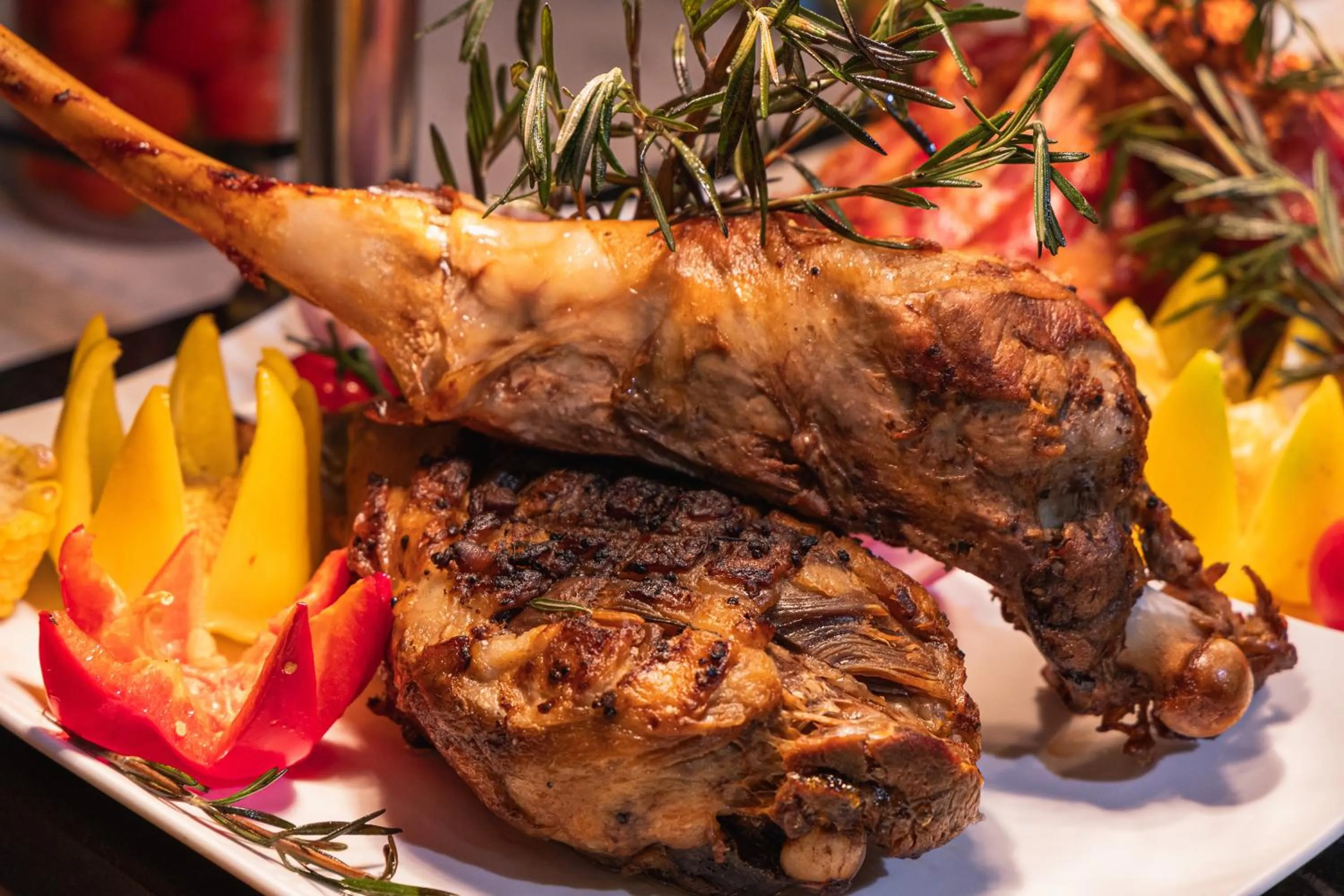 Food and drinks in Holiday Inn Resort Sanya Bay by IHG