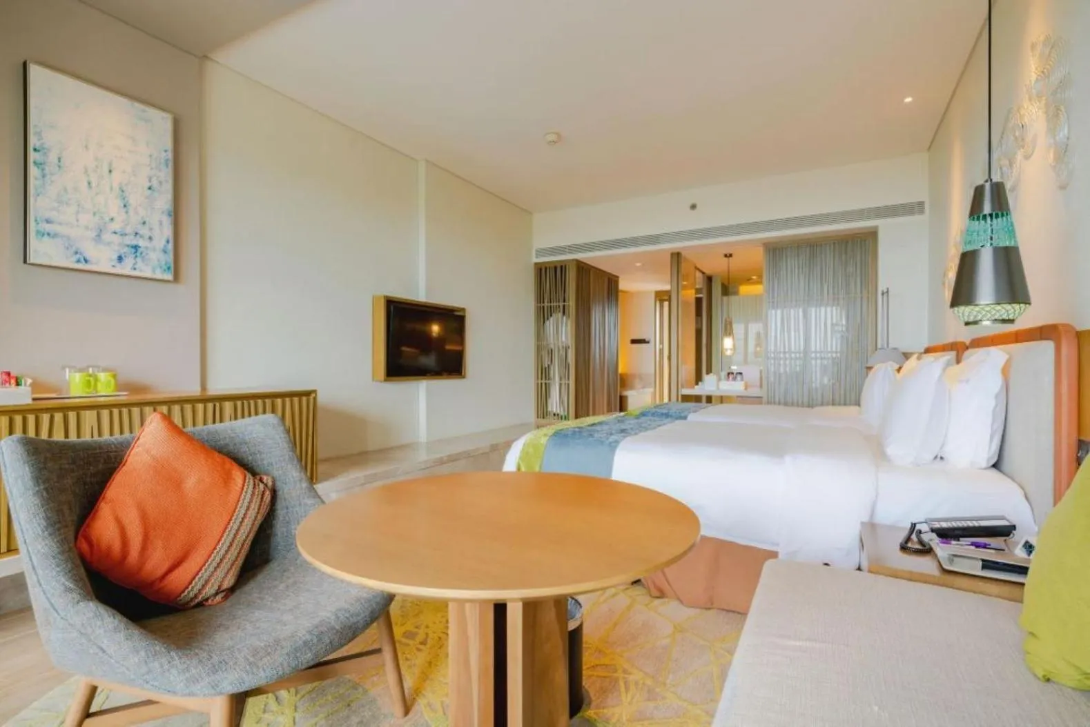 Bedroom, Bed in Holiday Inn Resort Sanya Bay by IHG