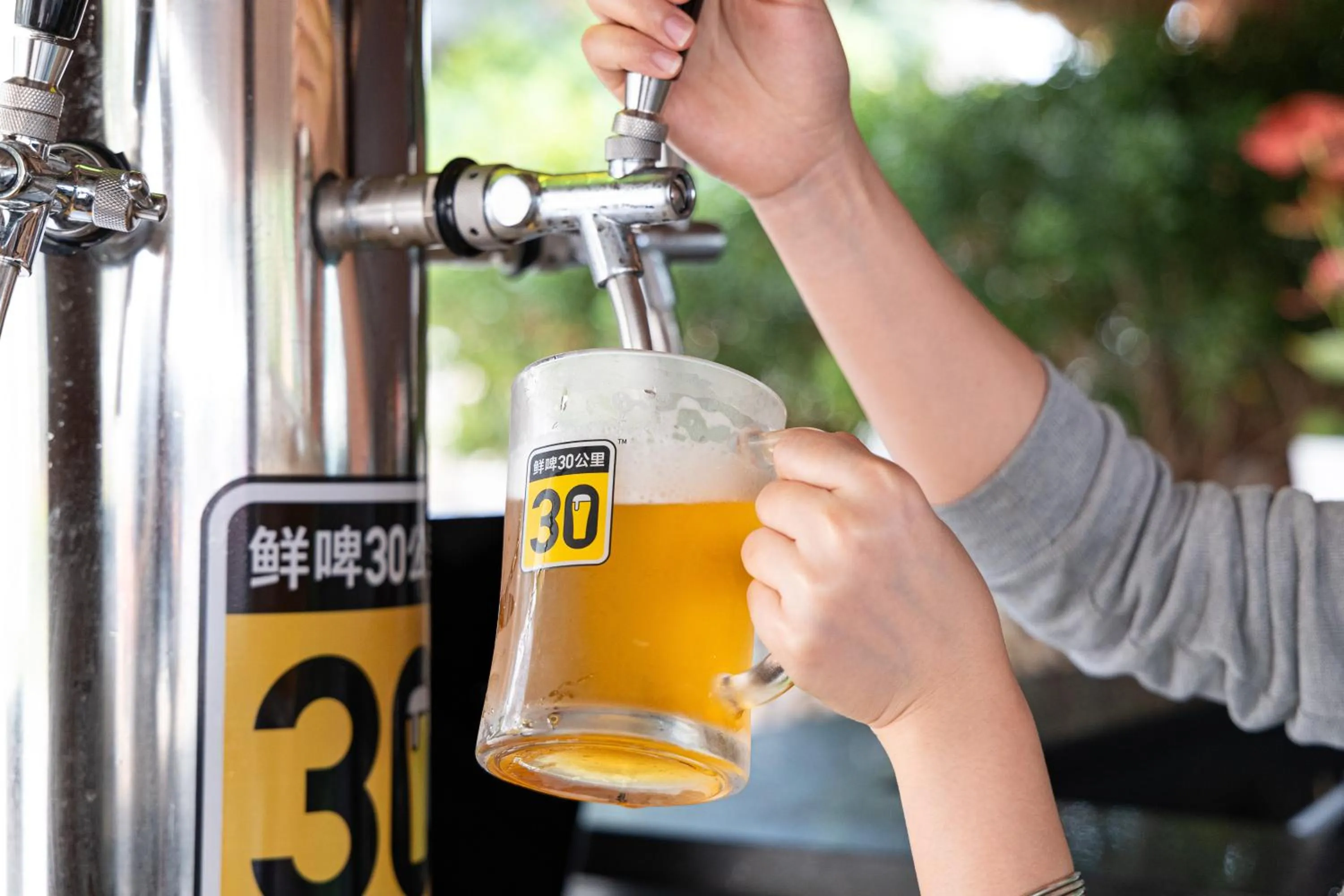 Food and drinks in Holiday Inn Resort Sanya Bay by IHG