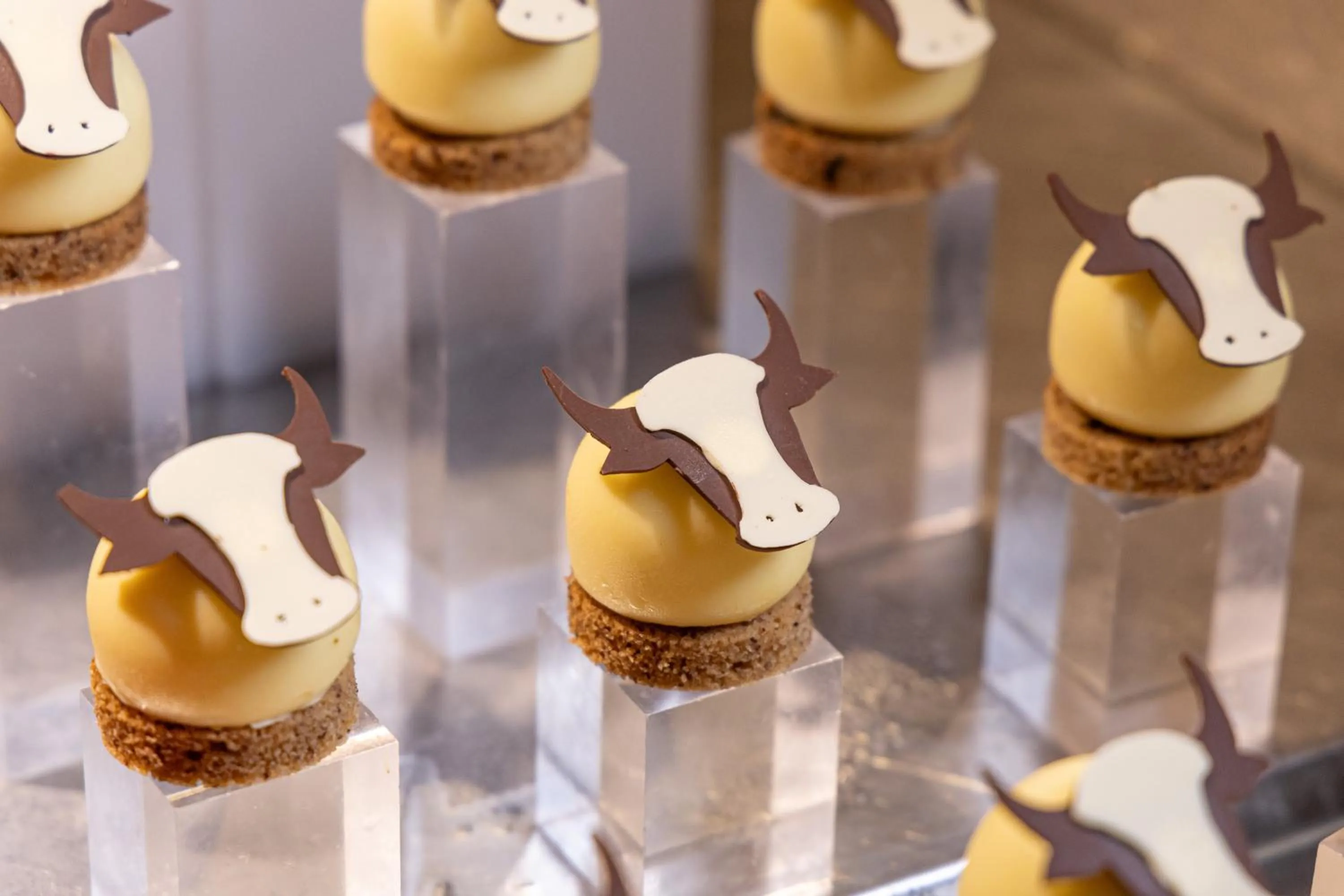 Food and drinks in Holiday Inn Resort Sanya Bay by IHG