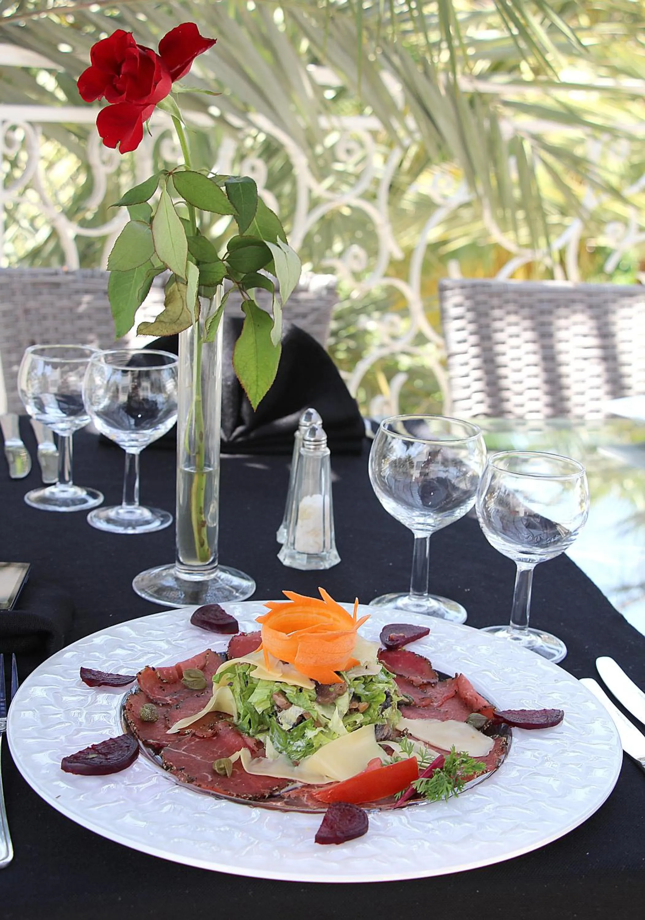 Food and drinks in Zaki Hotel