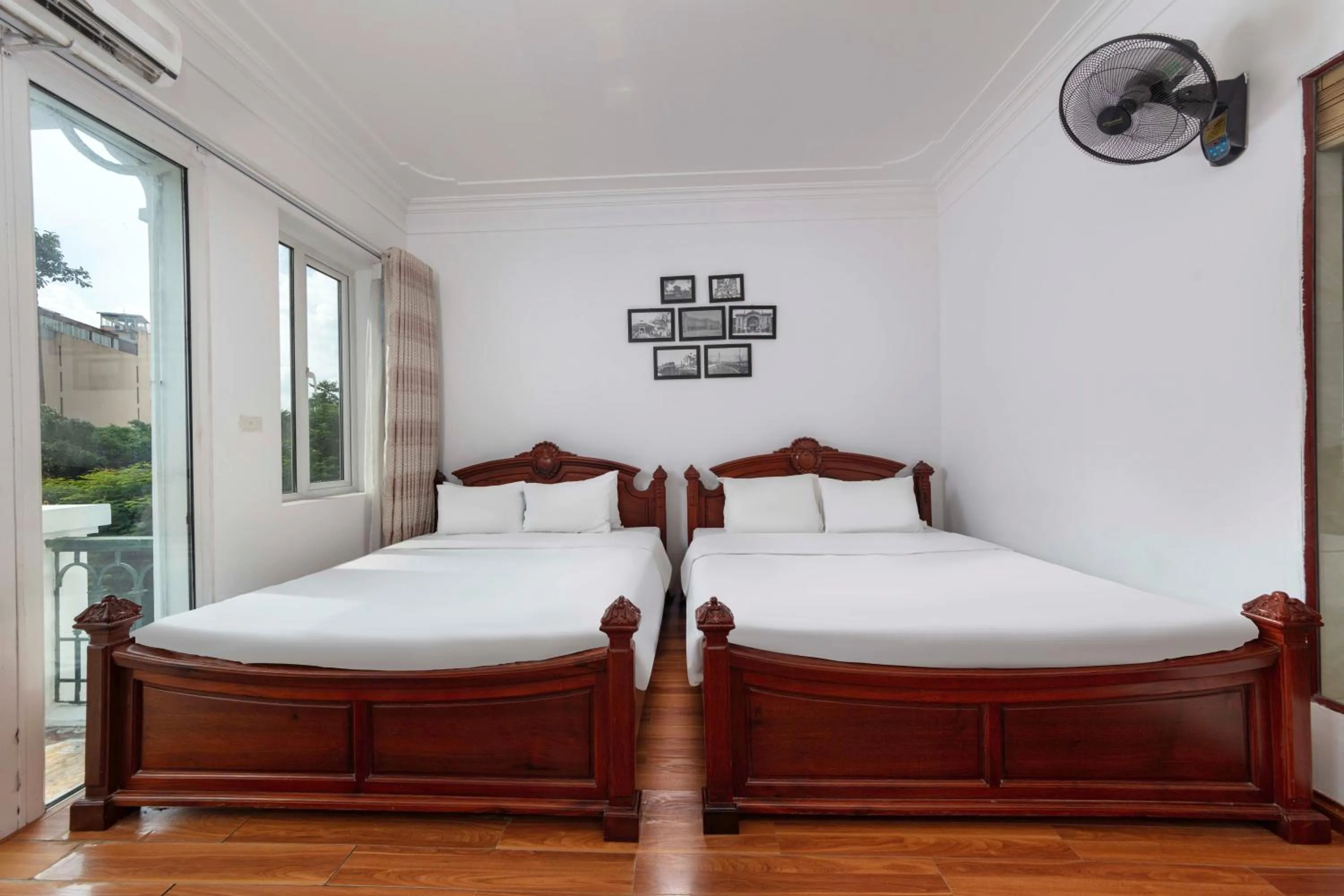 Bed in Phoenix Palace Hotel Hanoi