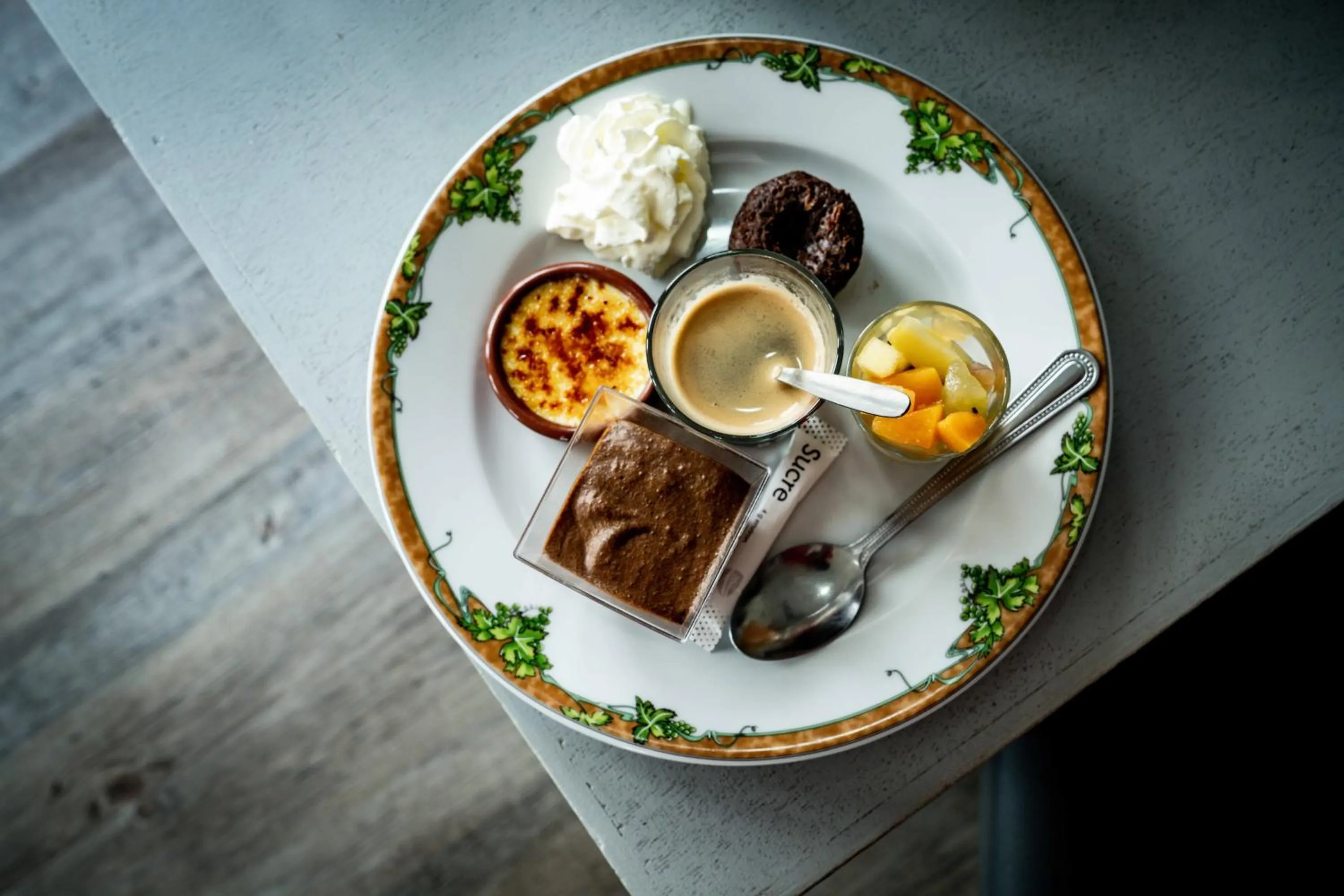 Restaurant/places to eat in Logis Hôtel La crémaillère