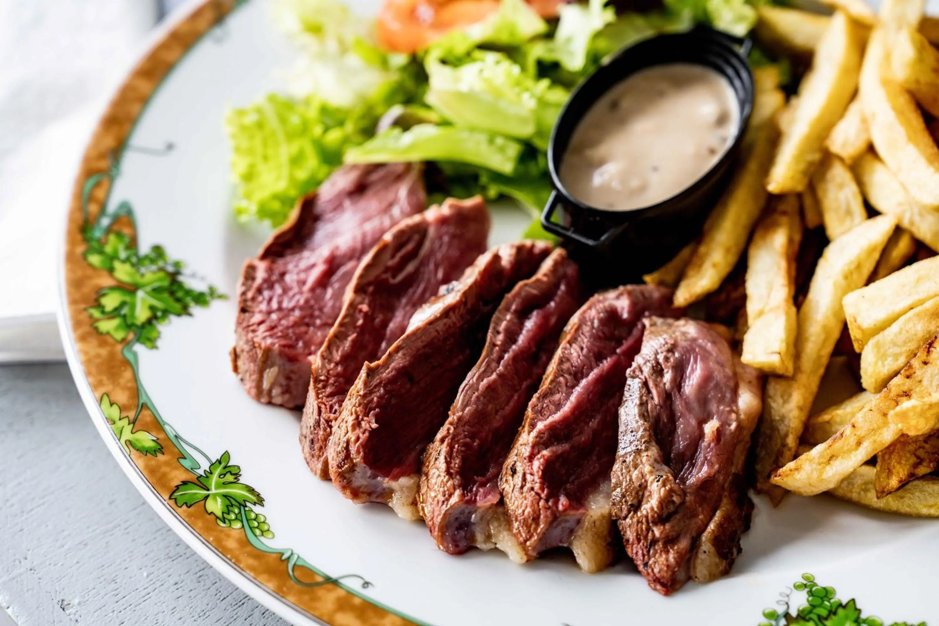 Restaurant/places to eat in Logis Hôtel La crémaillère