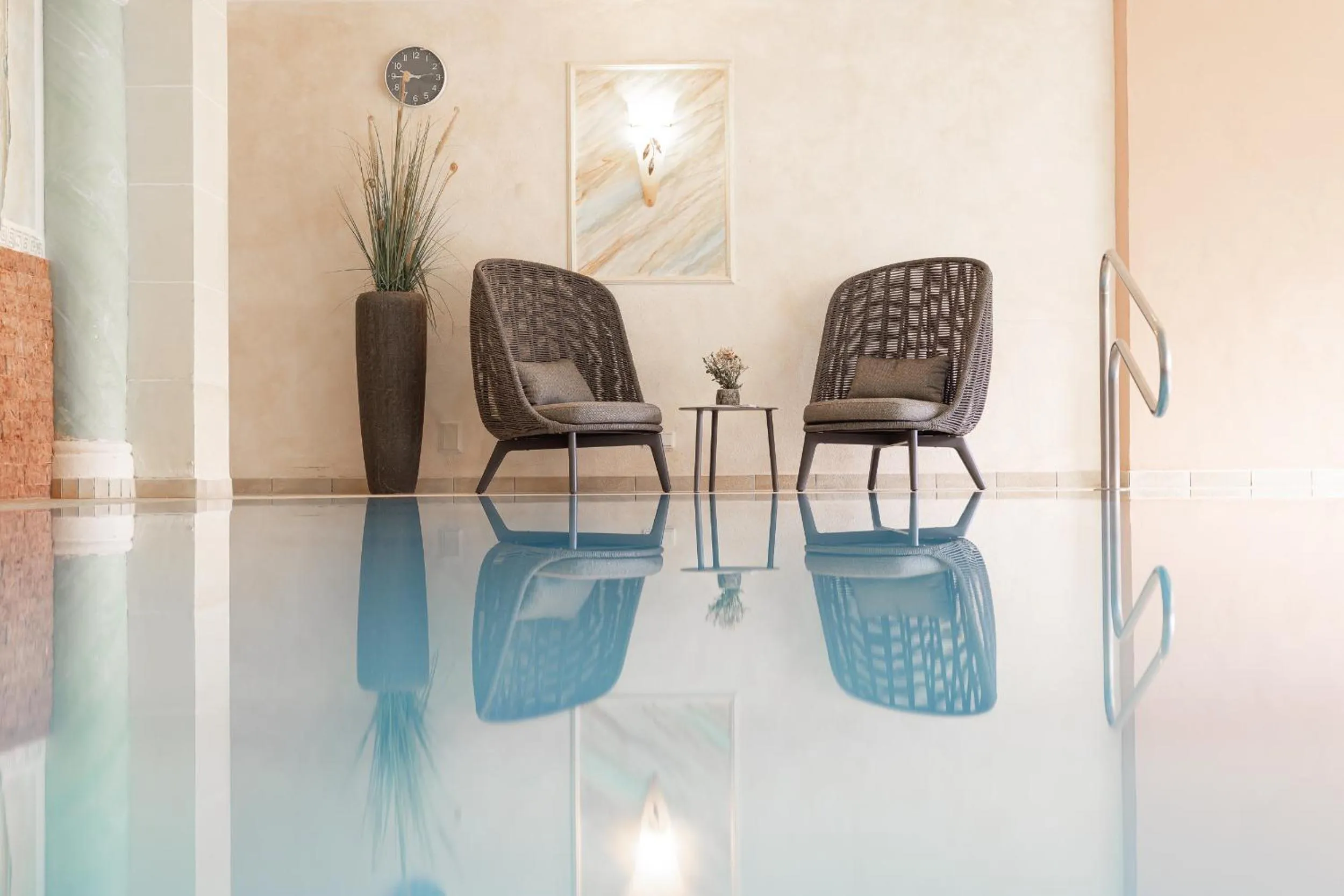 Swimming pool in Aktiv & Vitalhotel Bergcristall