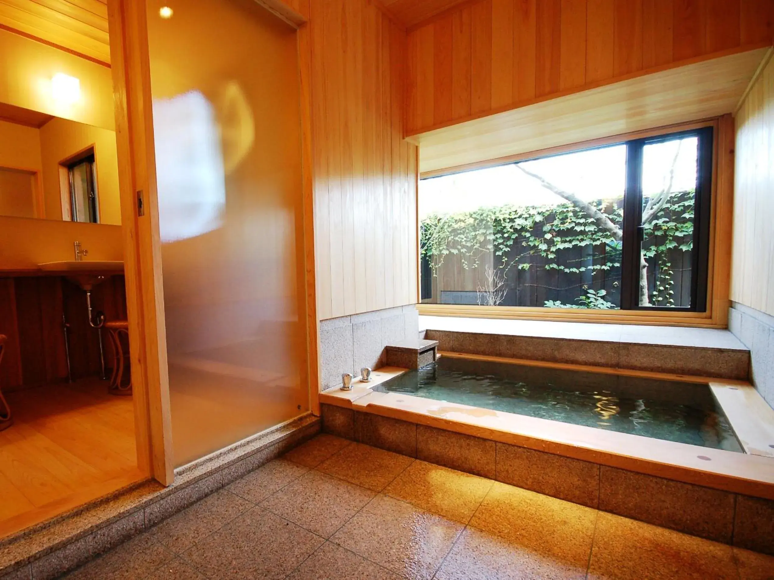 Deluxe Japanese-Style House - Annex in Toushinan Komeya Deluxe Japanese-Style House - Annex in Toushinan Komeya