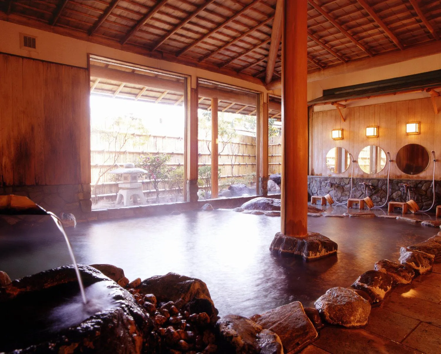 Hot Spring Bath in Toushinan Komeya