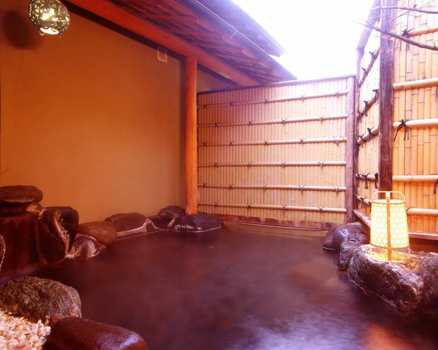 Public Bath in Toushinan Komeya