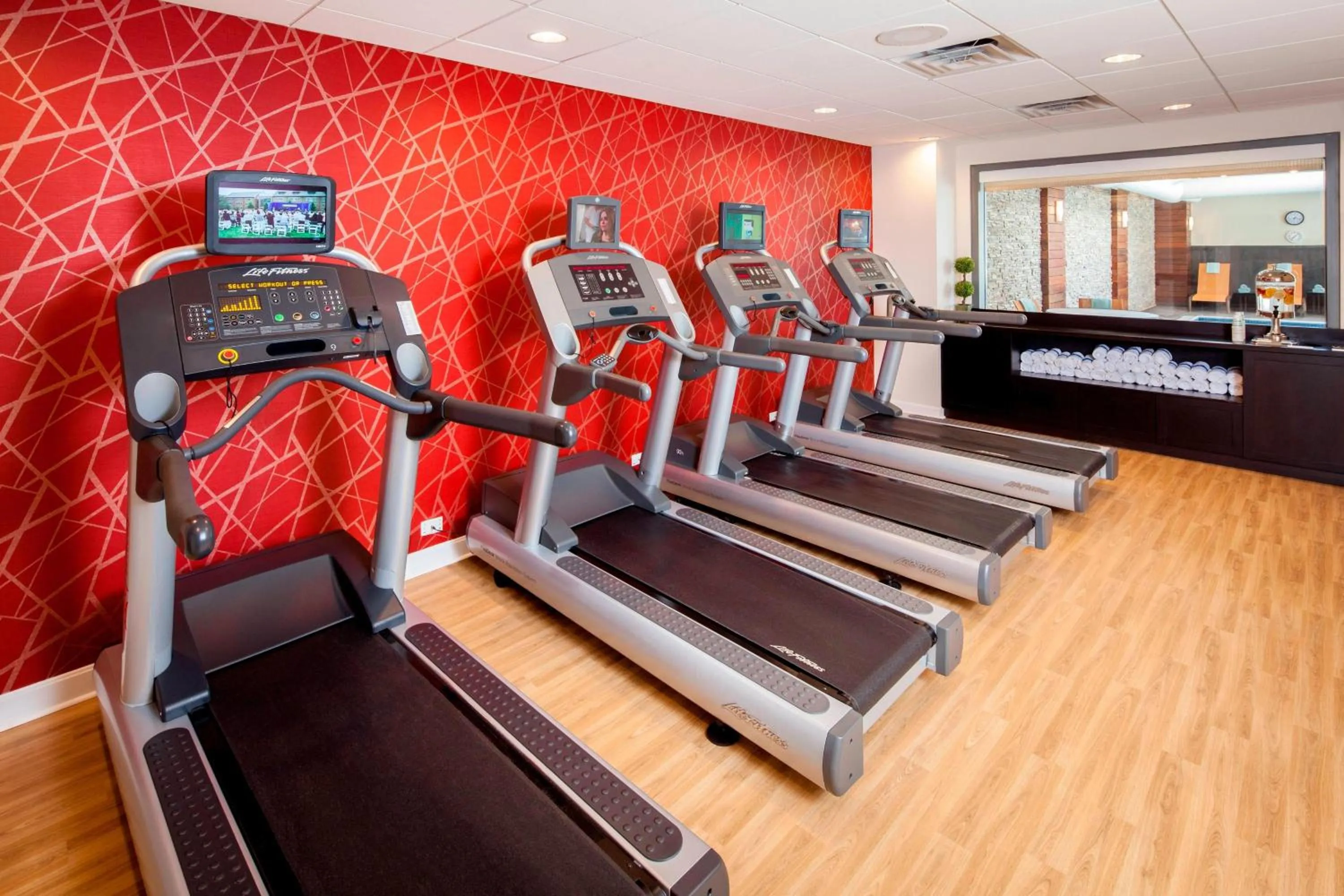 Fitness centre/facilities in Courtyard by Marriott Boston Brookline