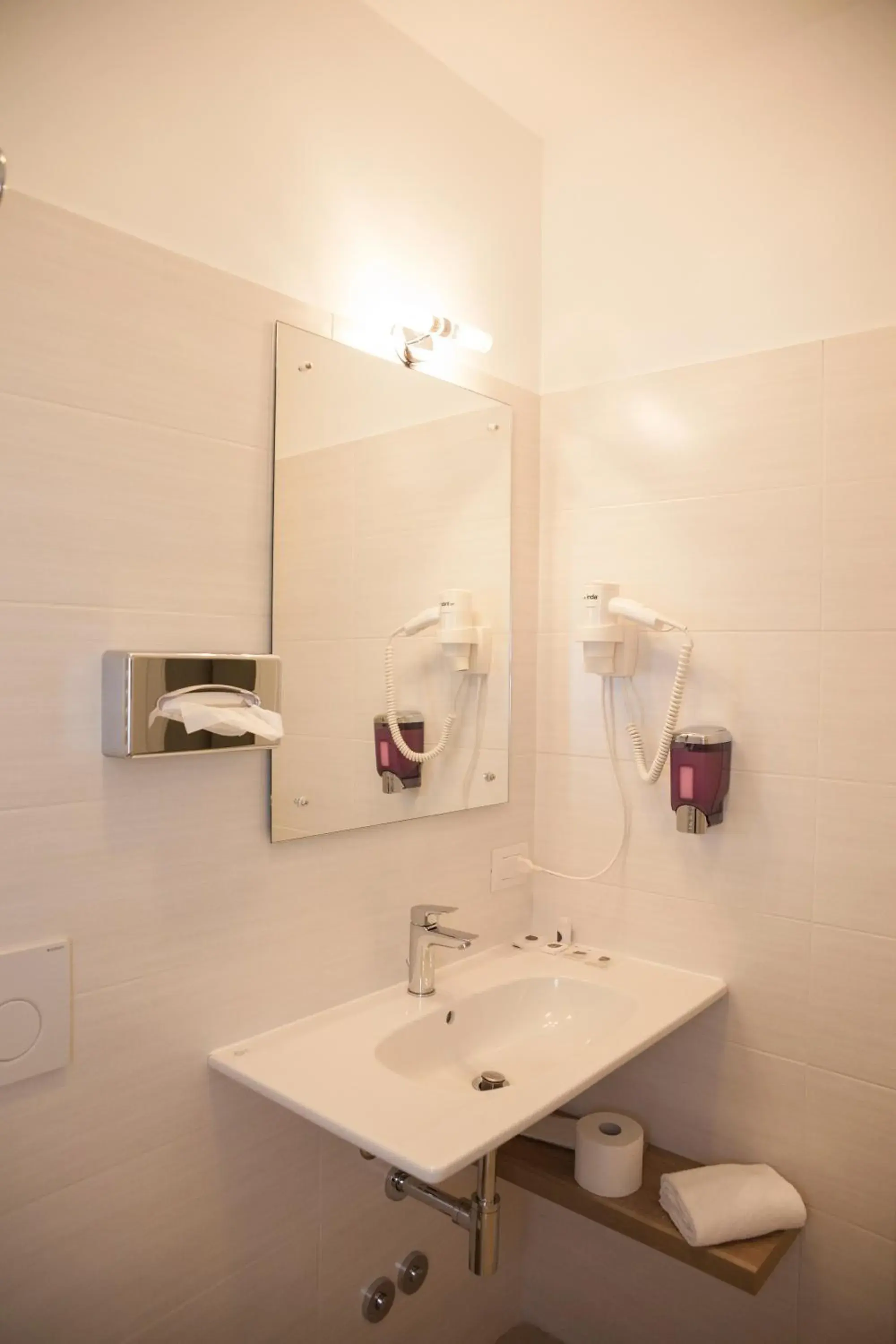 Double or Twin Room - single occupancy in Hotel & Wellness Stella Delle Langhe Double or Twin Room - single occupancy in Hotel & Wellness Stella Delle Langhe