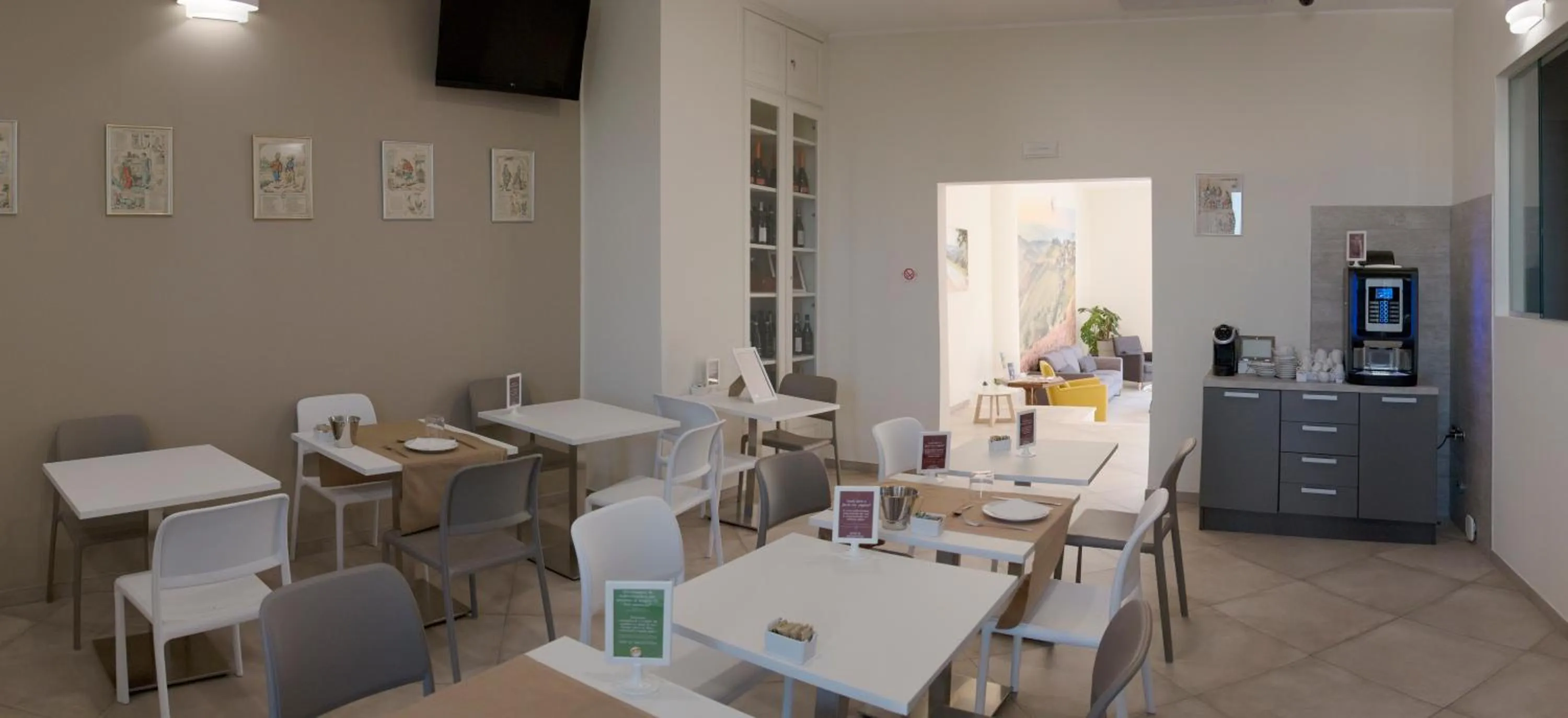 Lounge or bar in Hotel & Wellness Stella Delle Langhe