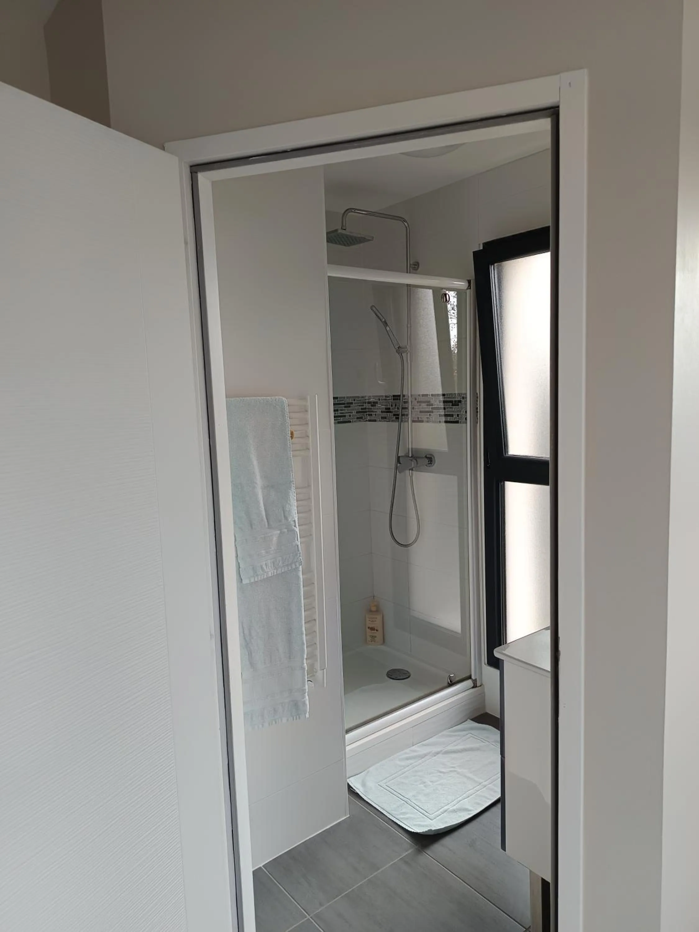 Villa'vi Lyon Est Chambres d'Hôtes