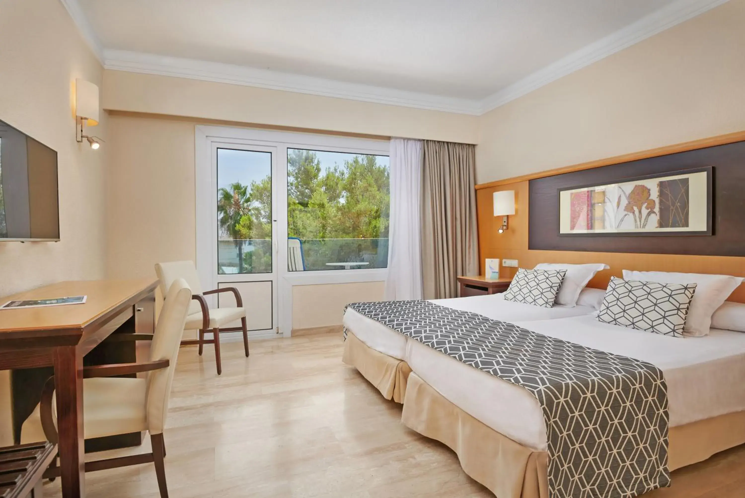 Twin Room in Grupotel Nilo & Spa Twin Room in Grupotel Nilo & Spa