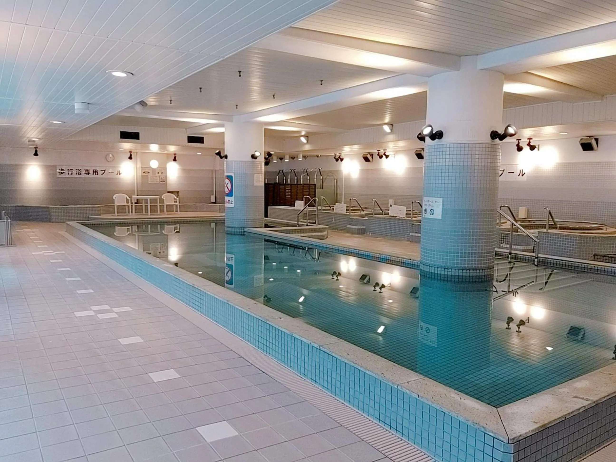 Swimming pool in Wellness Forest Ito - Kyoritsu Resort