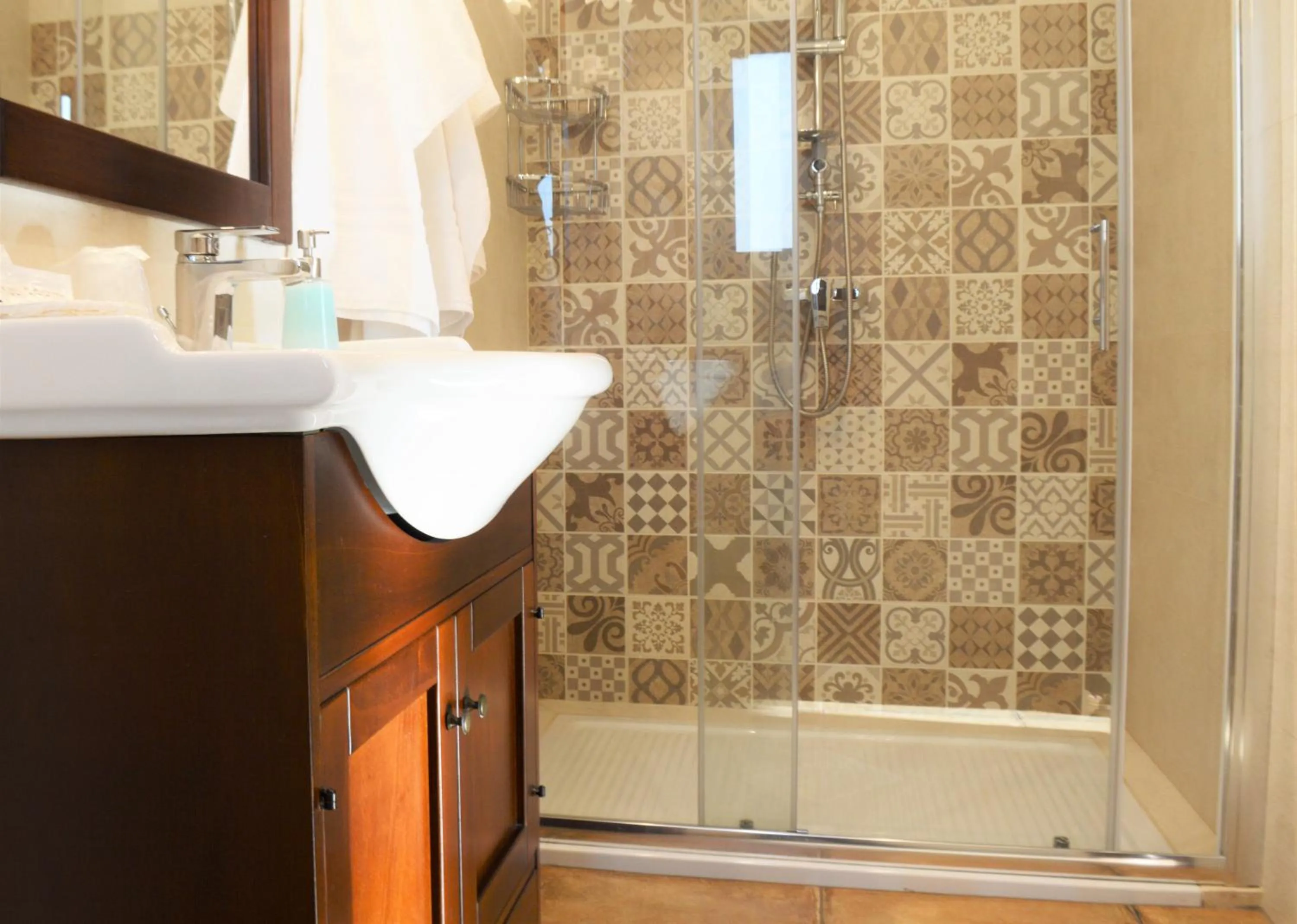 Shower in Il Castello