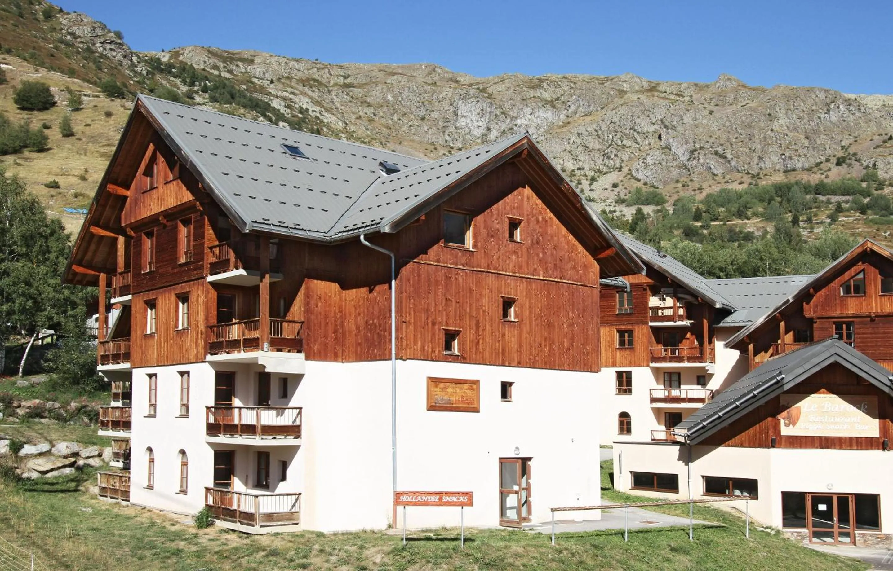 Property building in Résidence Odalys L'Orée des Pistes