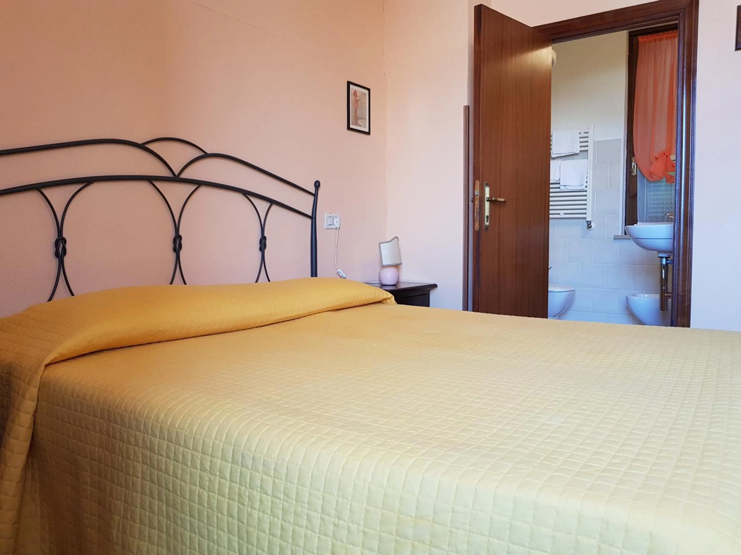 Bed in Locanda B&B Momo