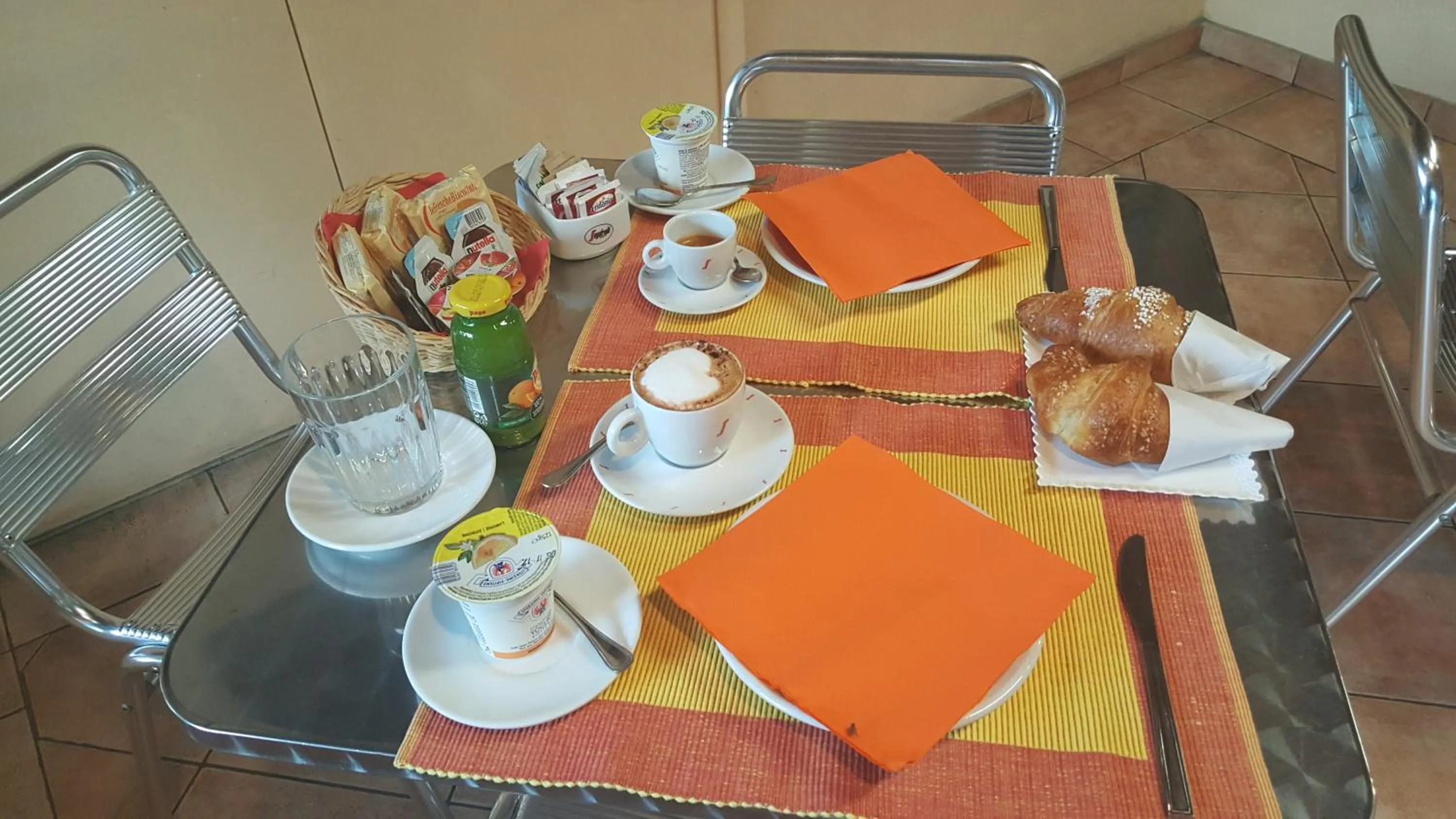 Breakfast in Locanda B&B Momo