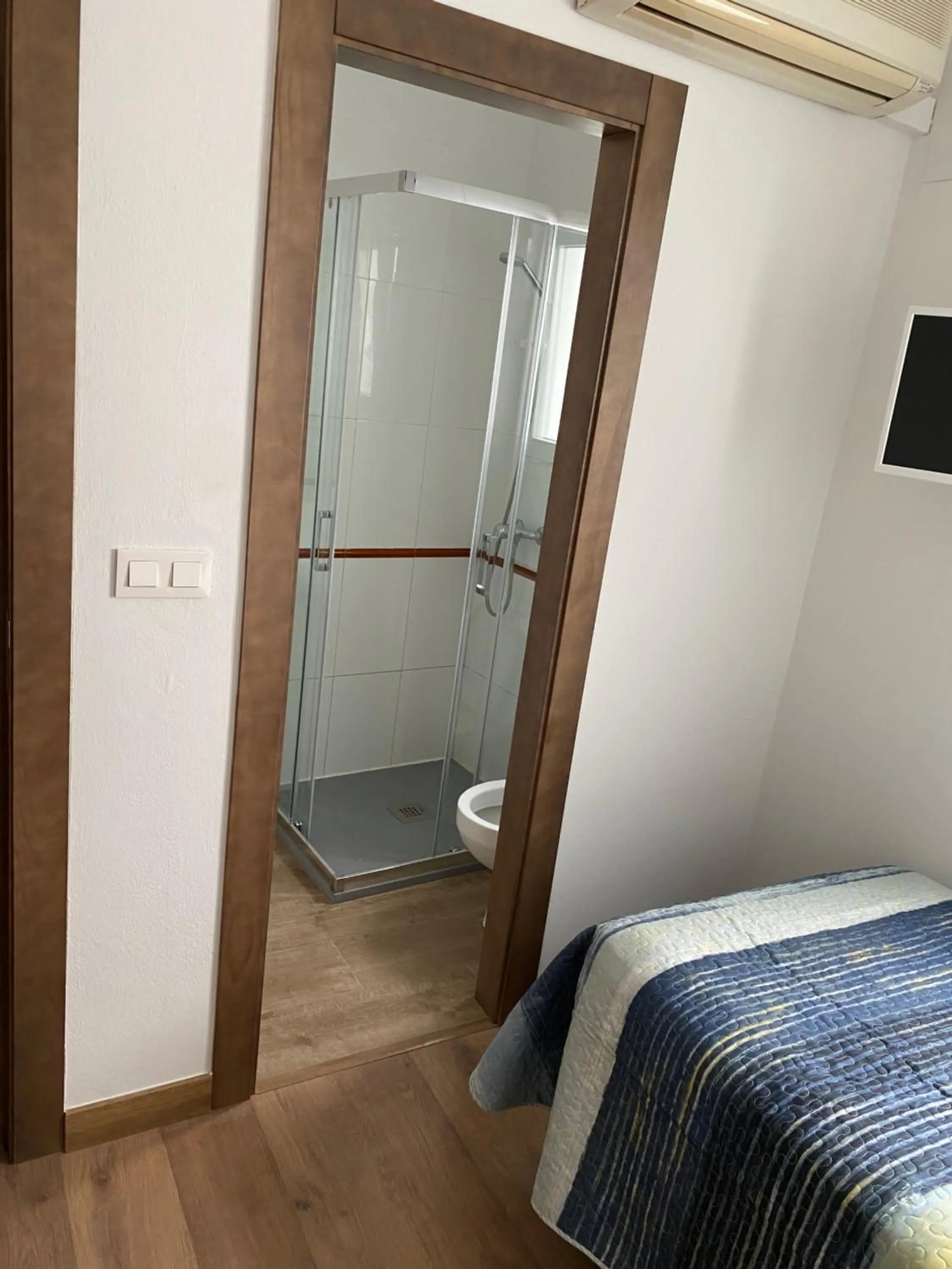 Bathroom, Bed in La Escapada