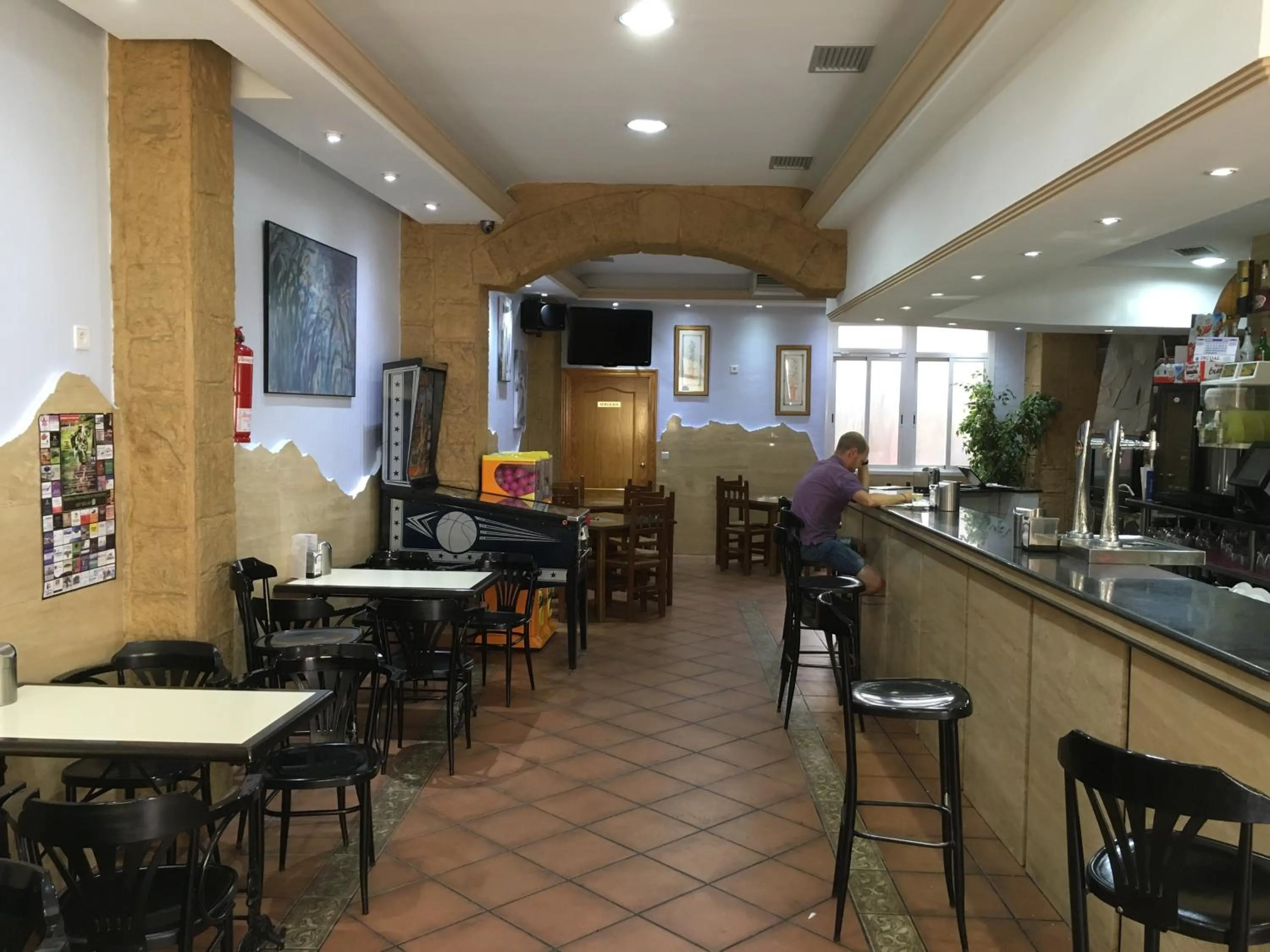 Business facilities in La Escapada