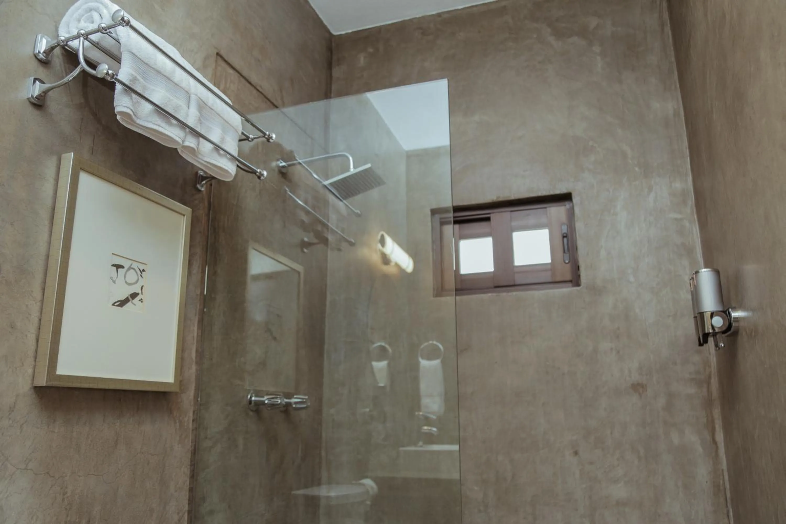 Shower in Casa Emiliana
