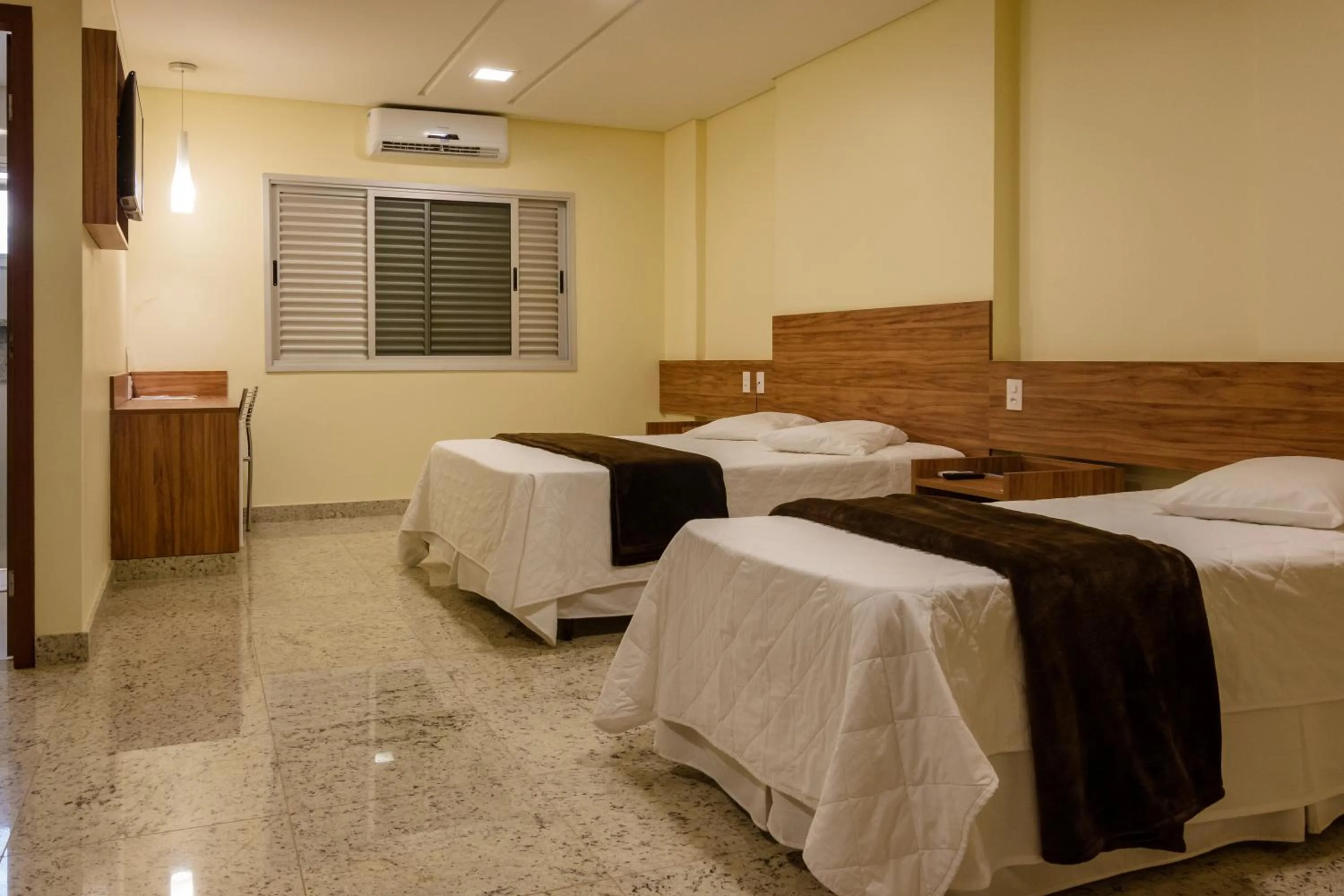 Bed in Lindóya Hotel