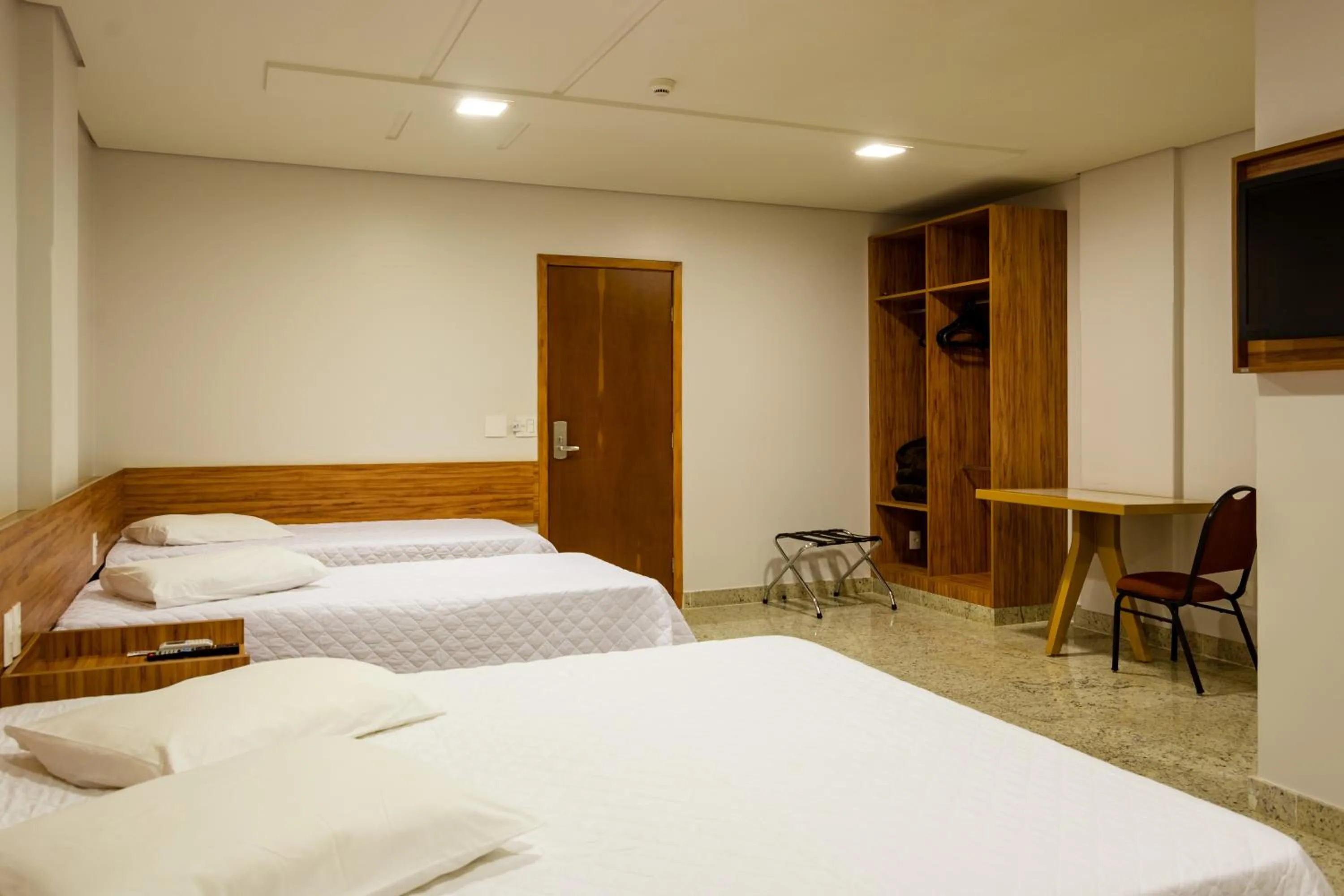 Bed in Lindóya Hotel