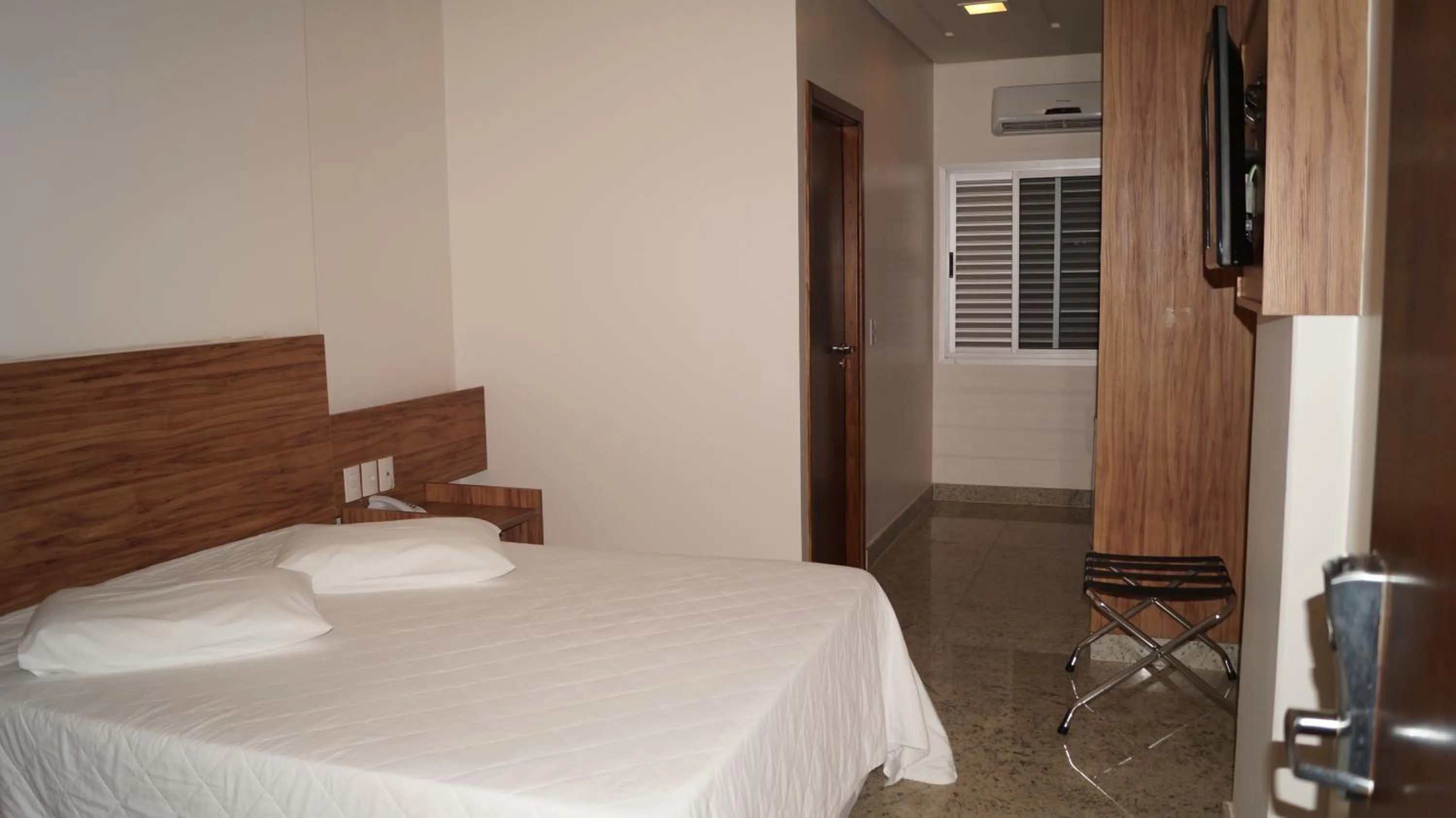 Bed in Lindóya Hotel