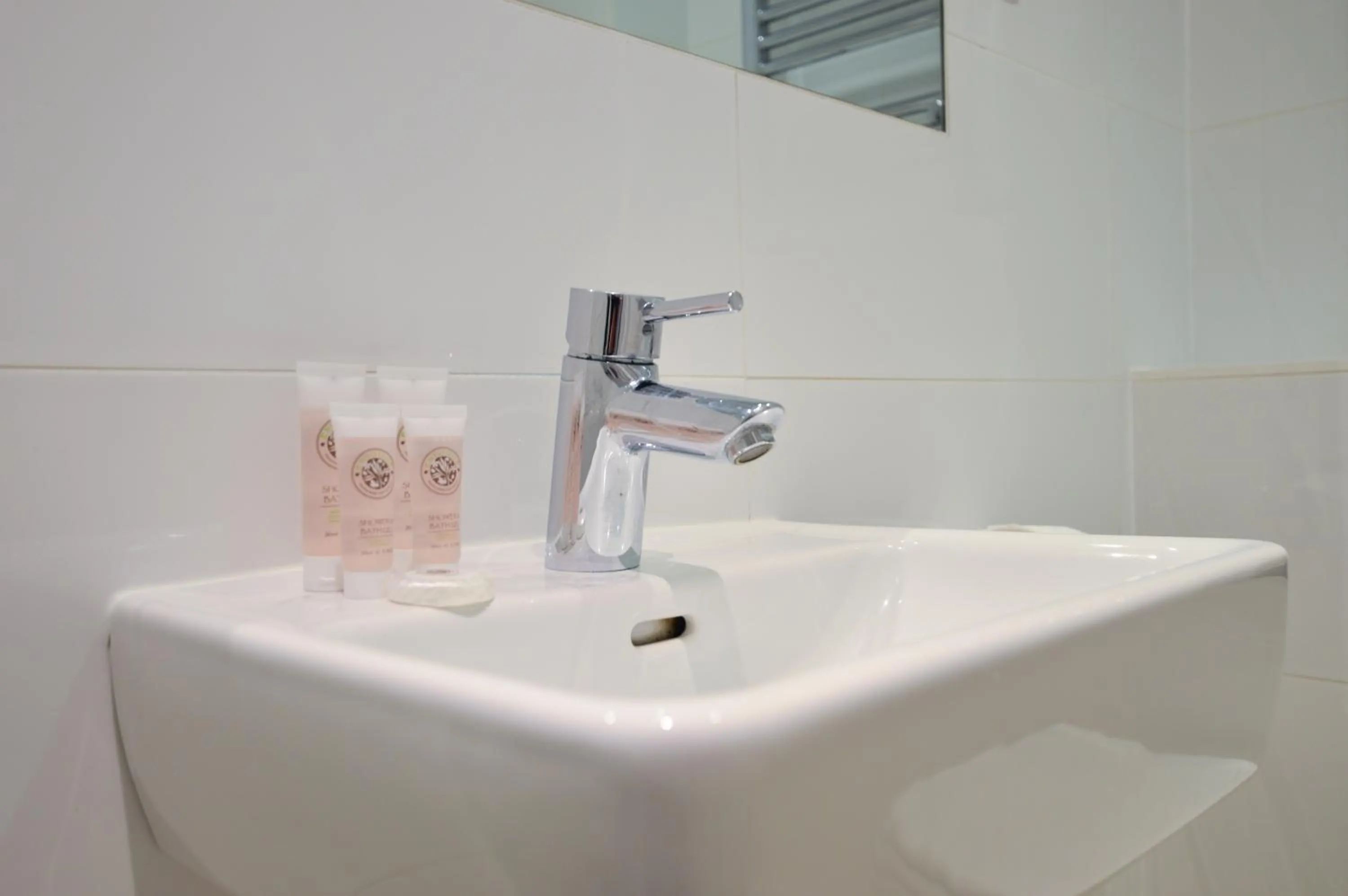 Bathroom in Paddington Green Serviced Apartments by Concept Apartments