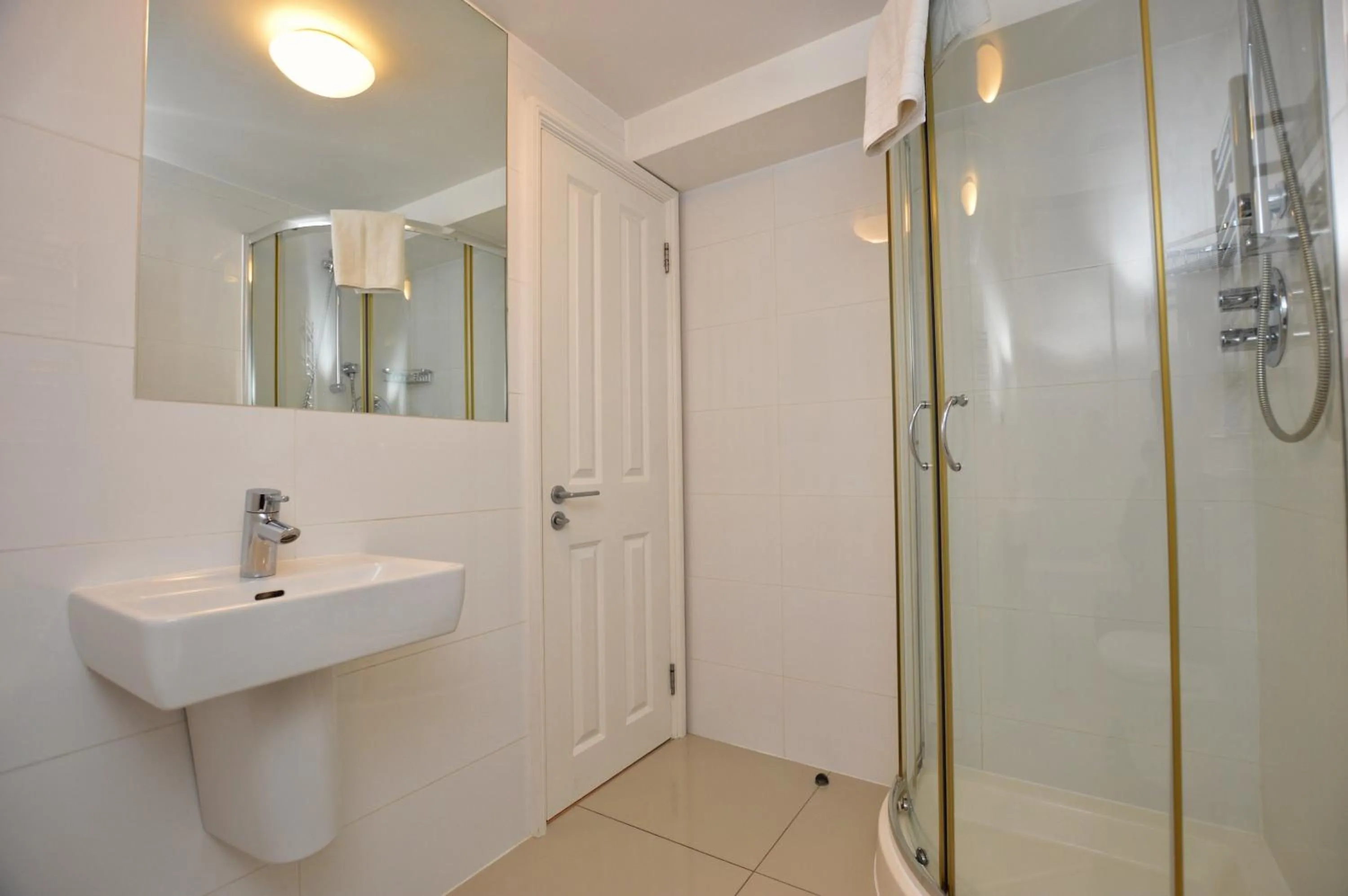 Bathroom in Paddington Green Serviced Apartments by Concept Apartments