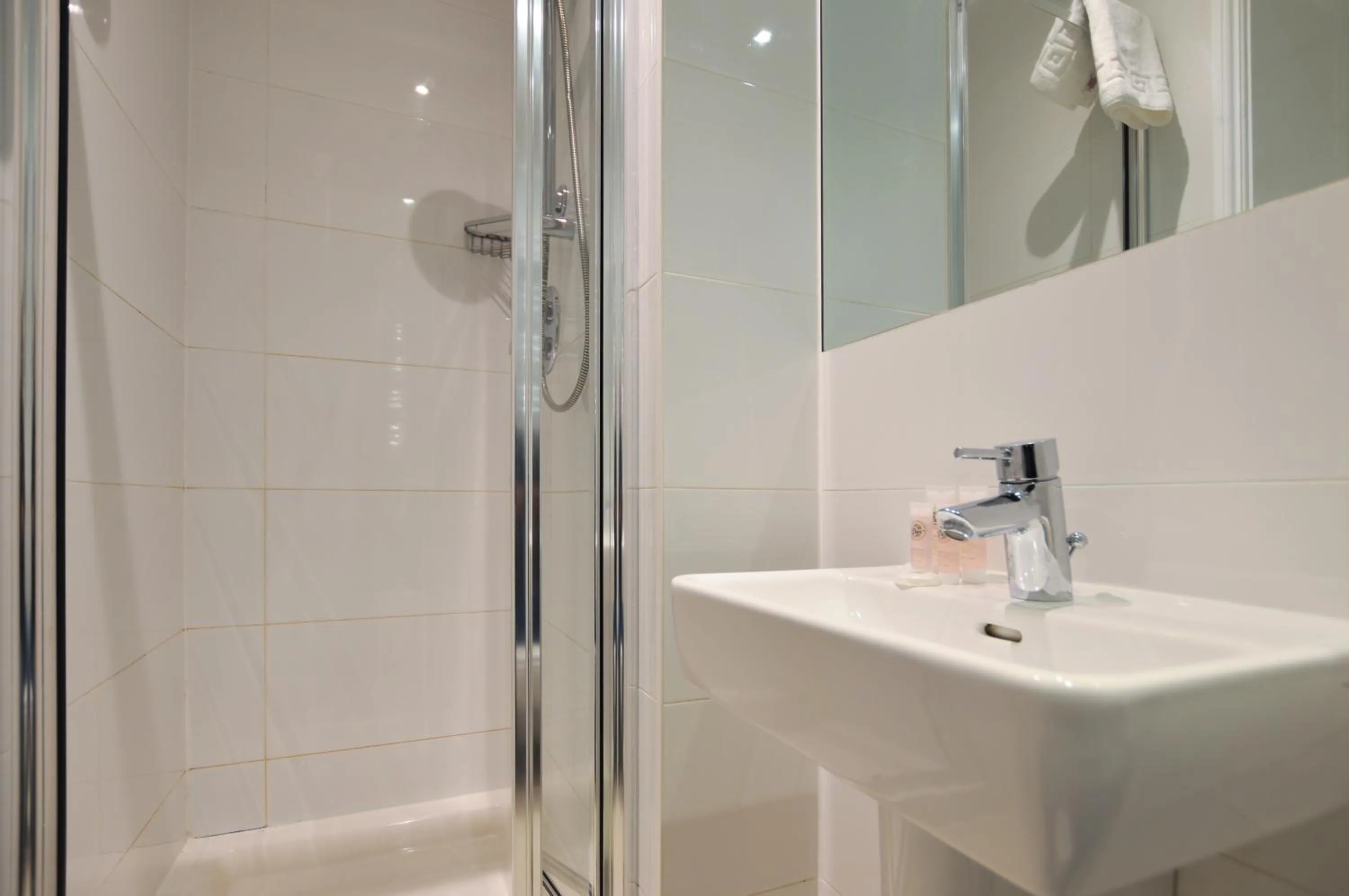 Bathroom in Paddington Green Serviced Apartments by Concept Apartments