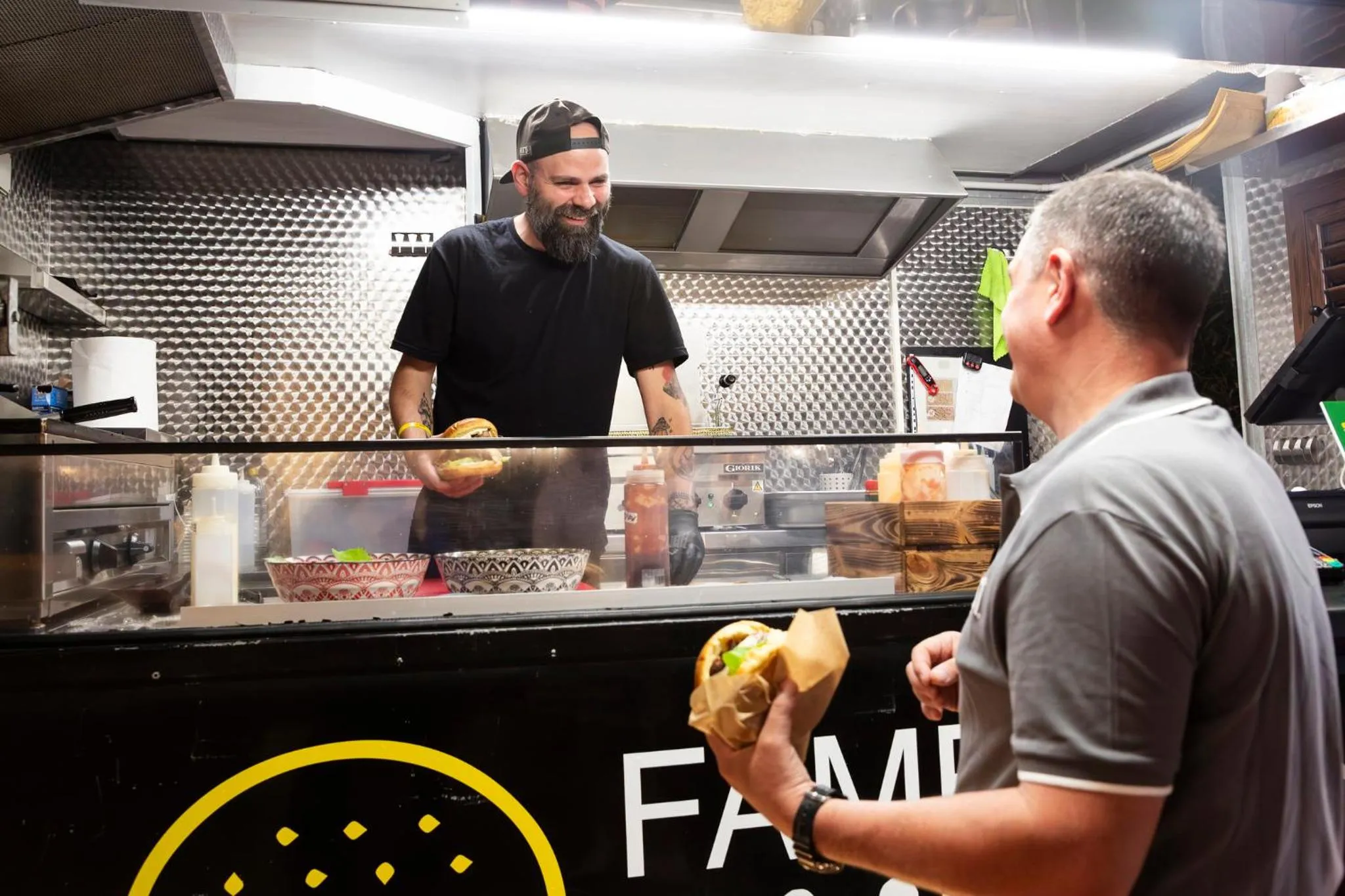 Food and drinks in hu Park Albatros village