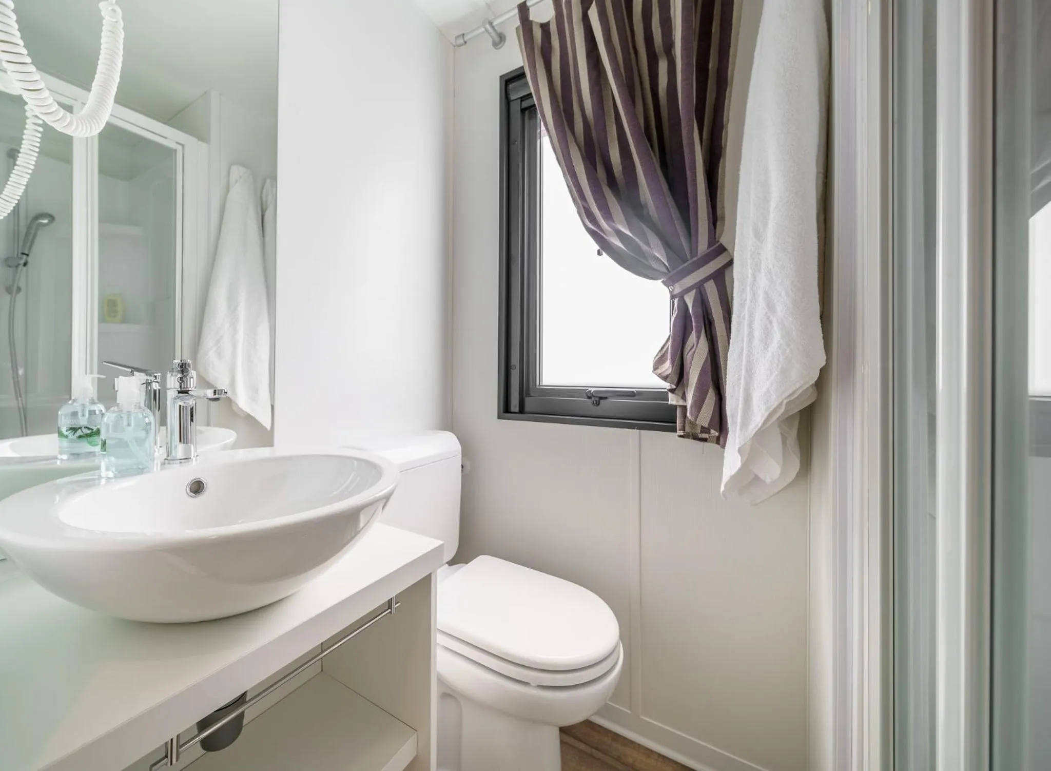 Bathroom in hu Park Albatros village