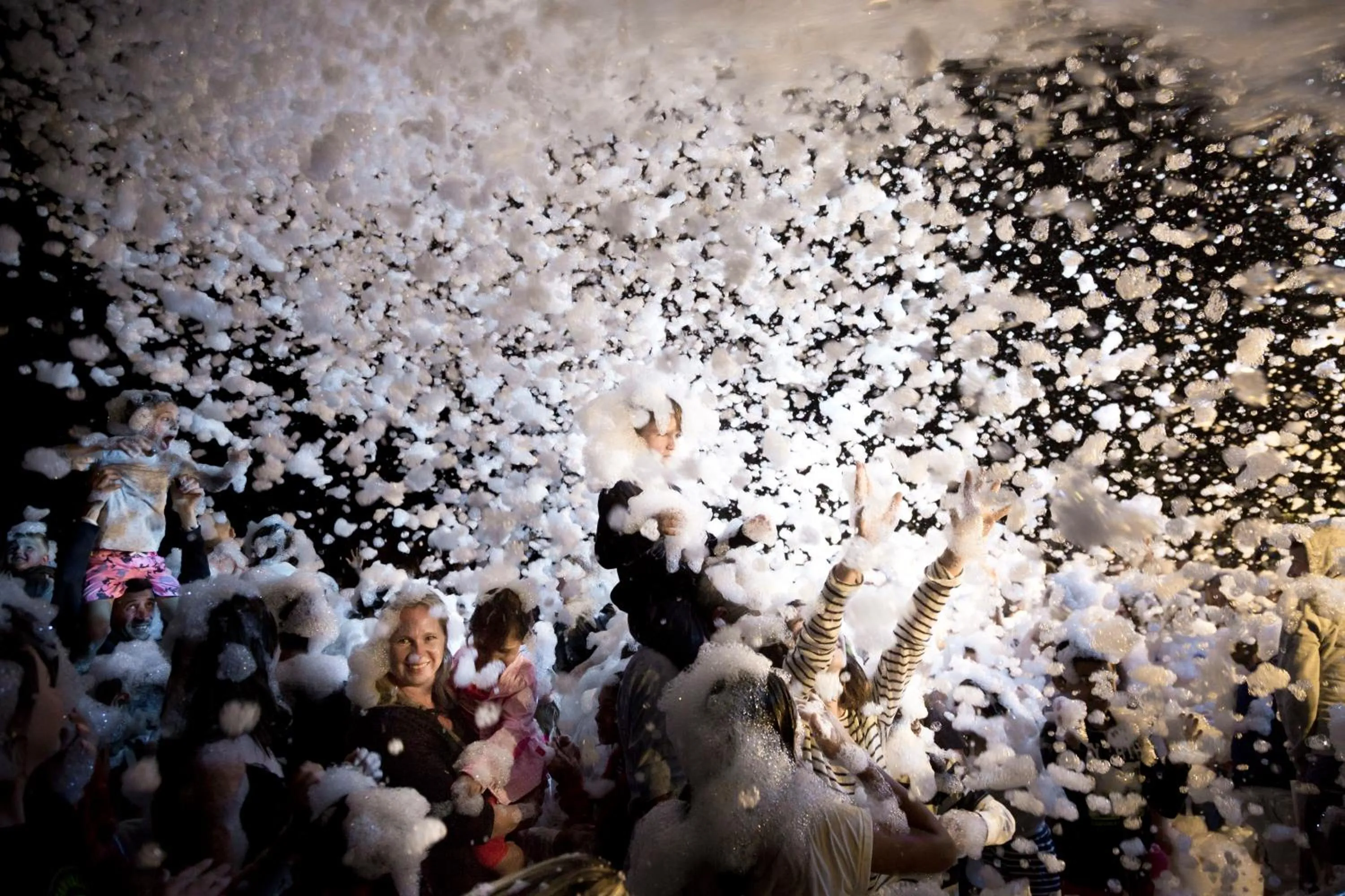 Night in hu Park Albatros village