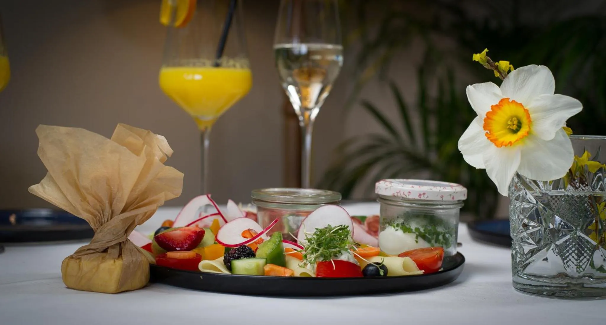 Food and drinks in Cafe-Restaurant LEO