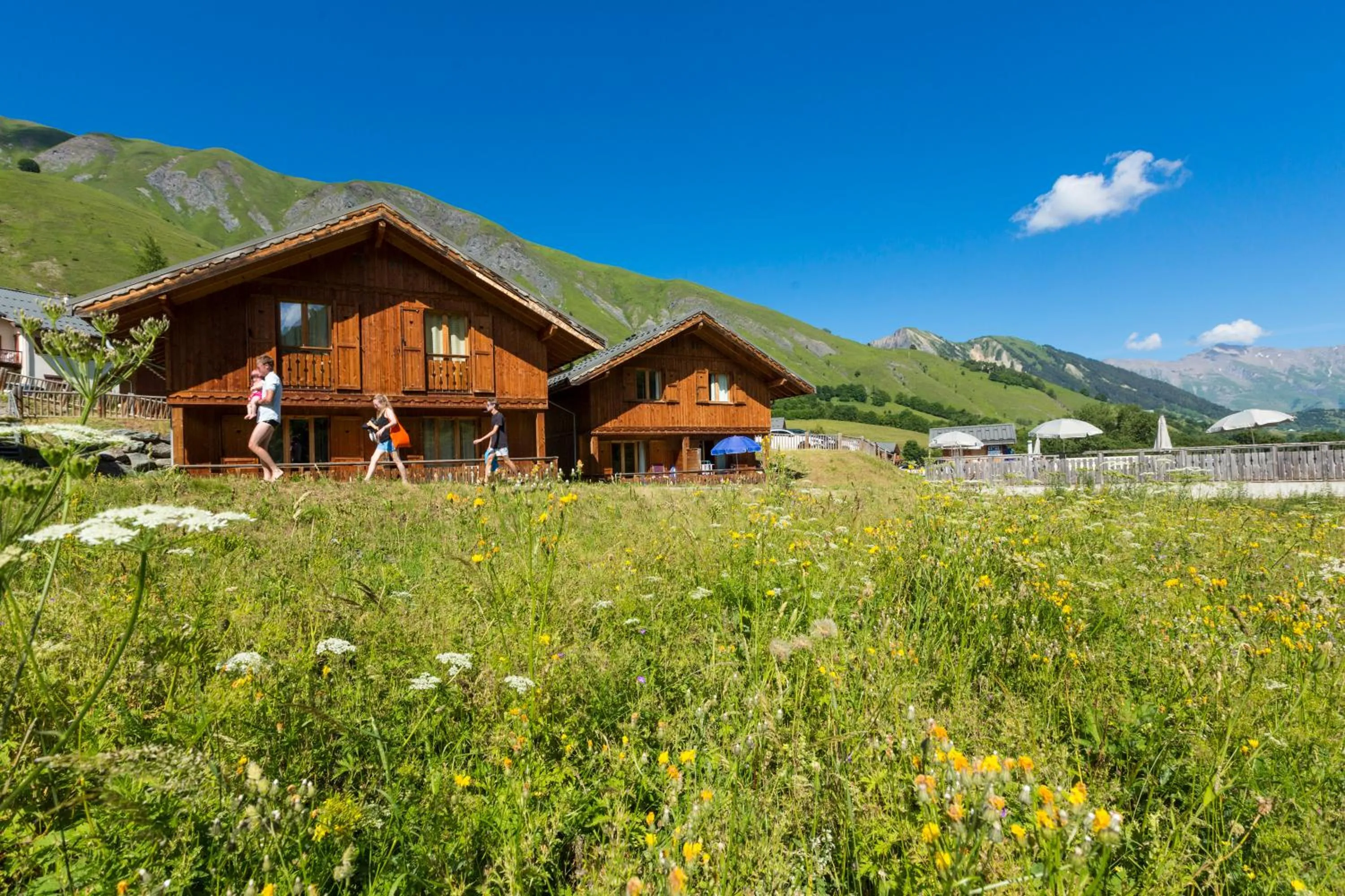 Property building in Résidence Odalys Les Chalets de l'Arvan II