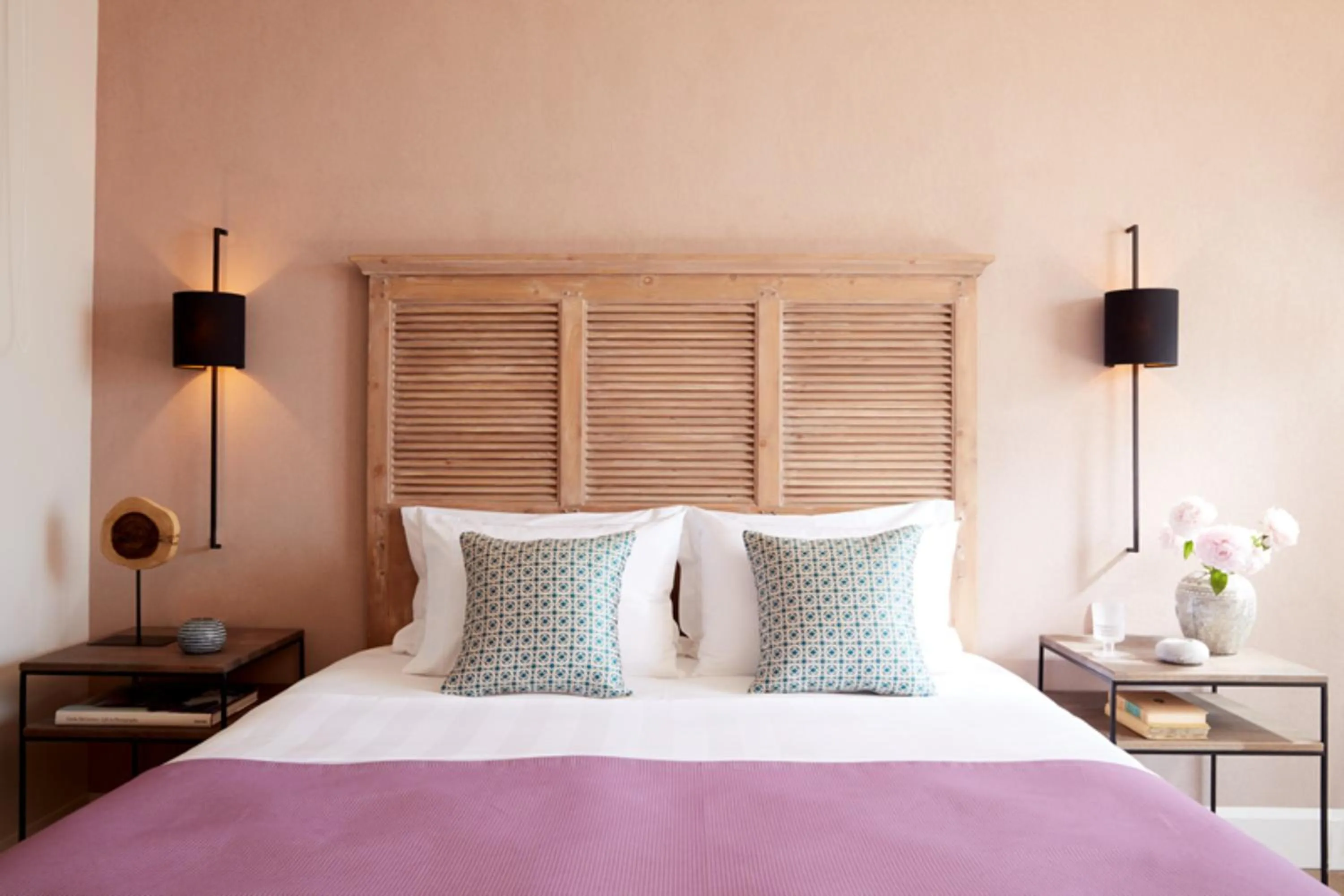 Photo of the whole room, Bed in Nido, Mar-Bella Collection an SLH hotel