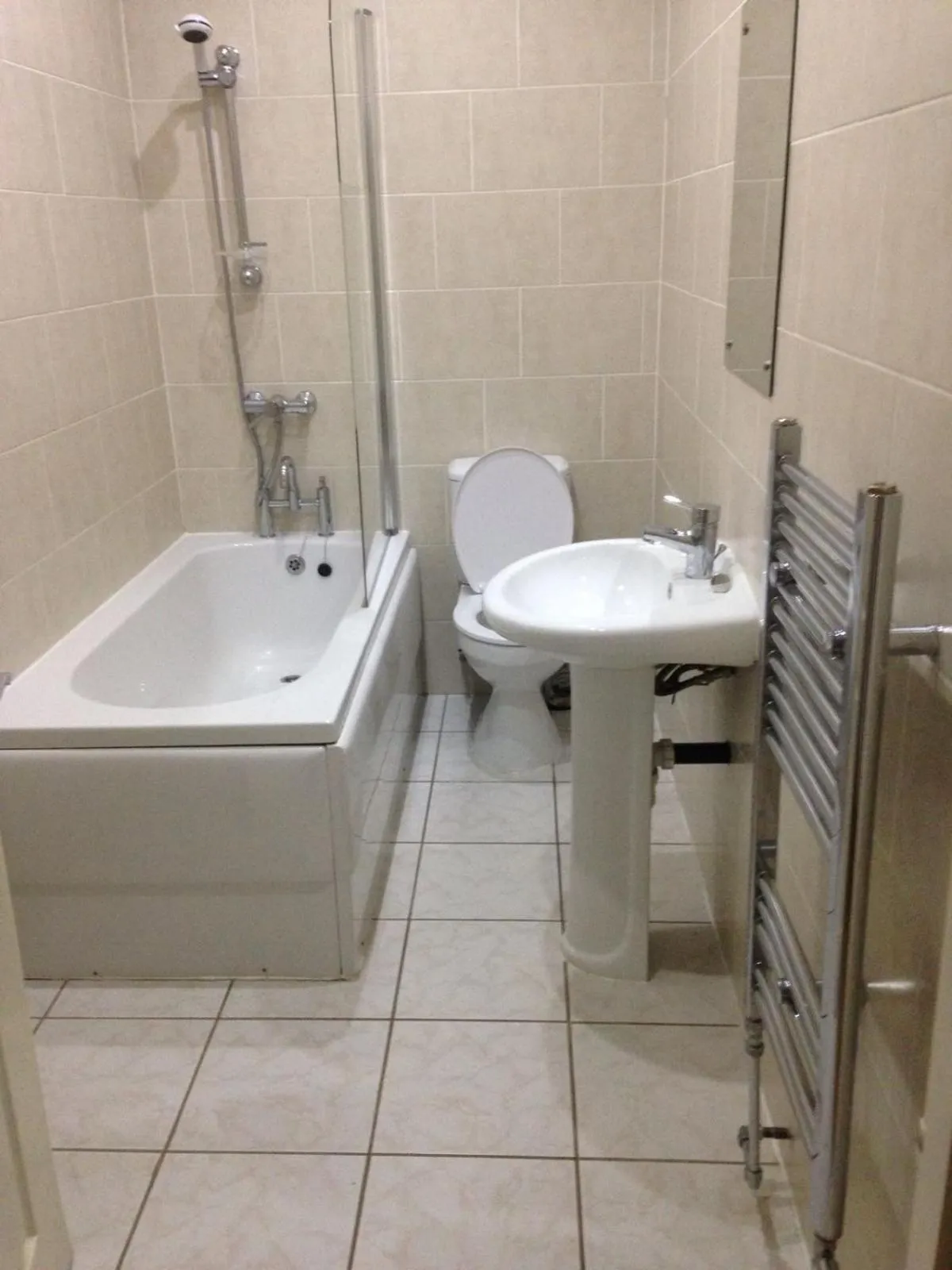 MARLEY MANSIONS APARTMENT - Clarendon