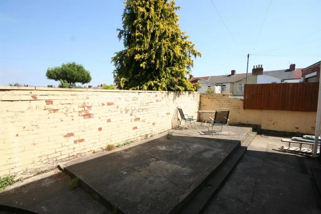 MARLEY MANSIONS APARTMENT - Clarendon