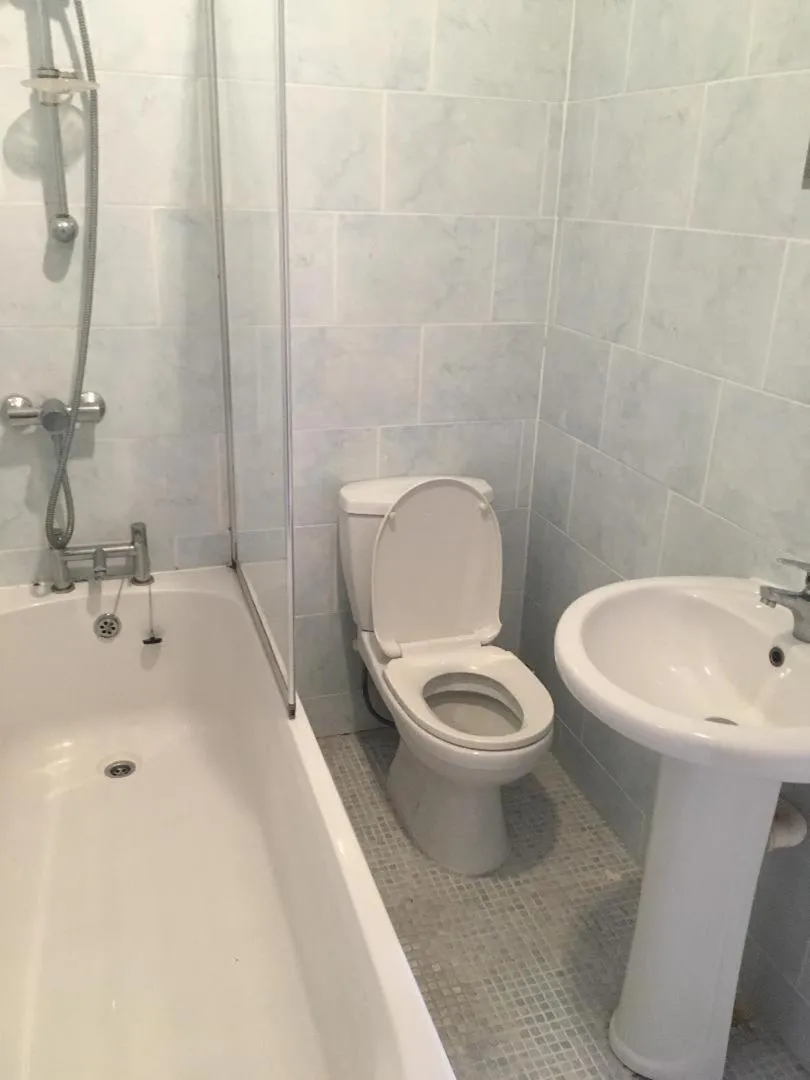 MARLEY MANSIONS APARTMENT - Clarendon