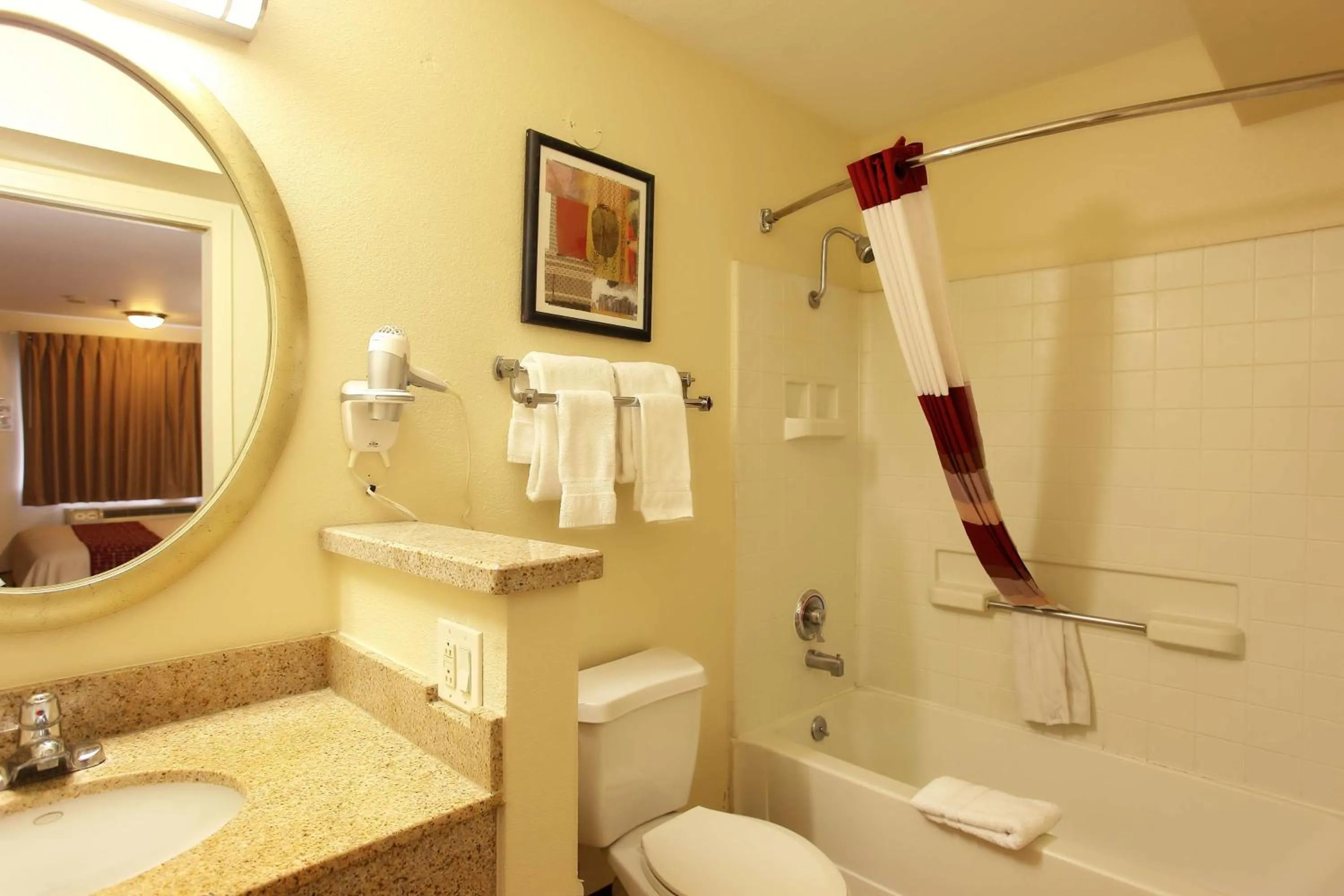 Bathroom in California Inn and Suites, Rancho Cordova