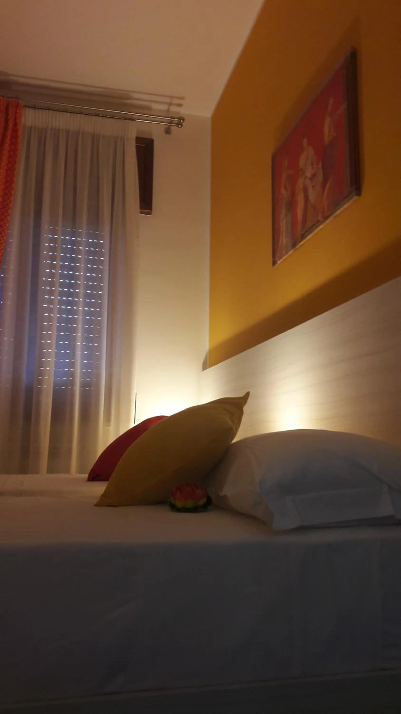 Photo of the whole room, Bed in B&B Cornelia