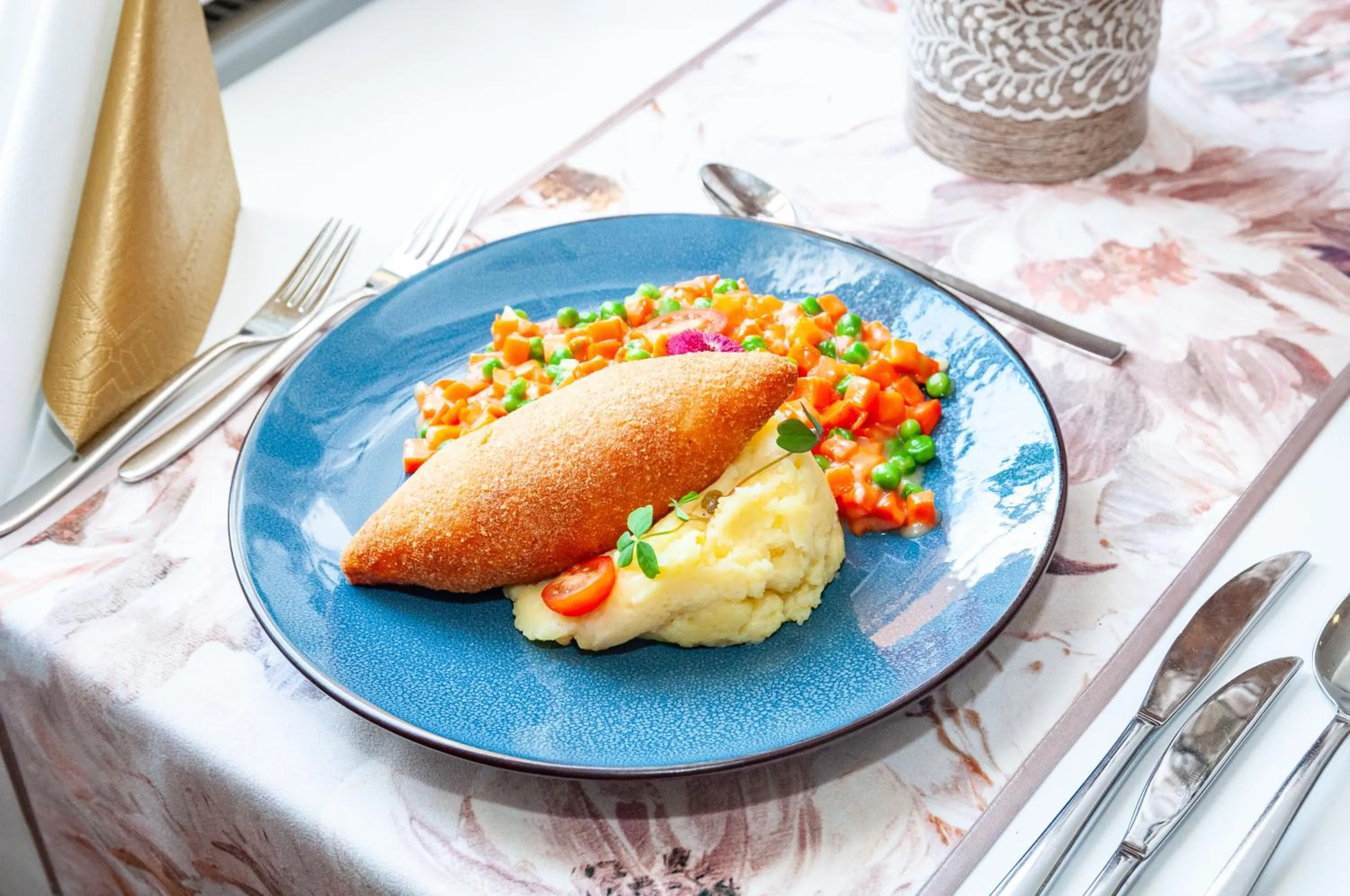 Food in Vistula Hotel